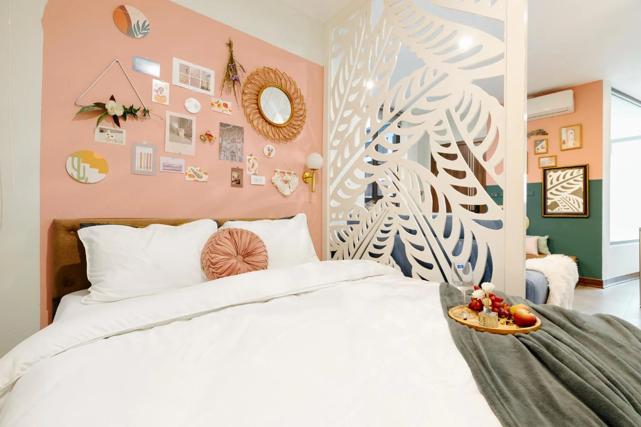 Bed in Sabi Home Tay Ho Hanoi