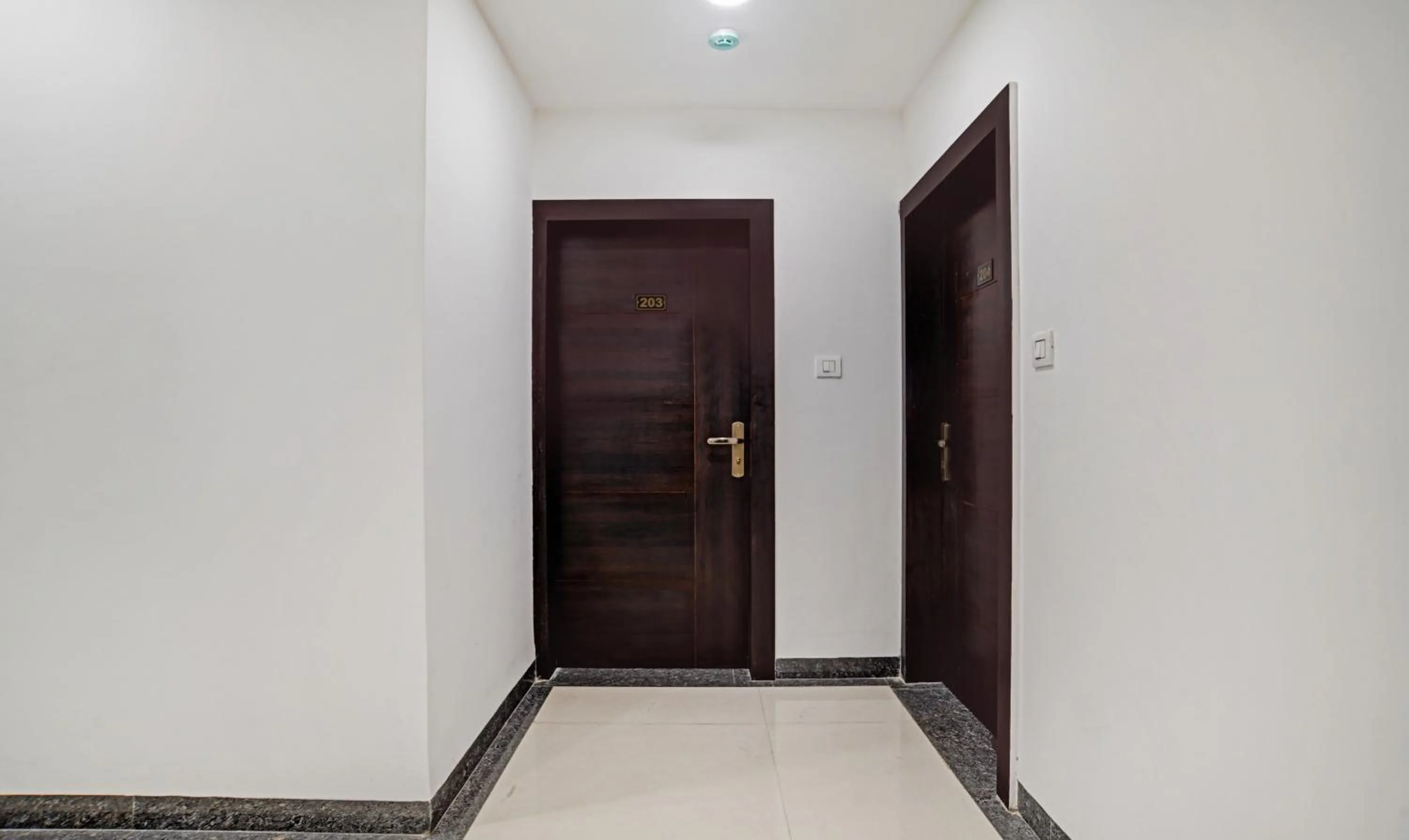 Lobby or reception in Treebo Grand Euro Pipliyahana Square