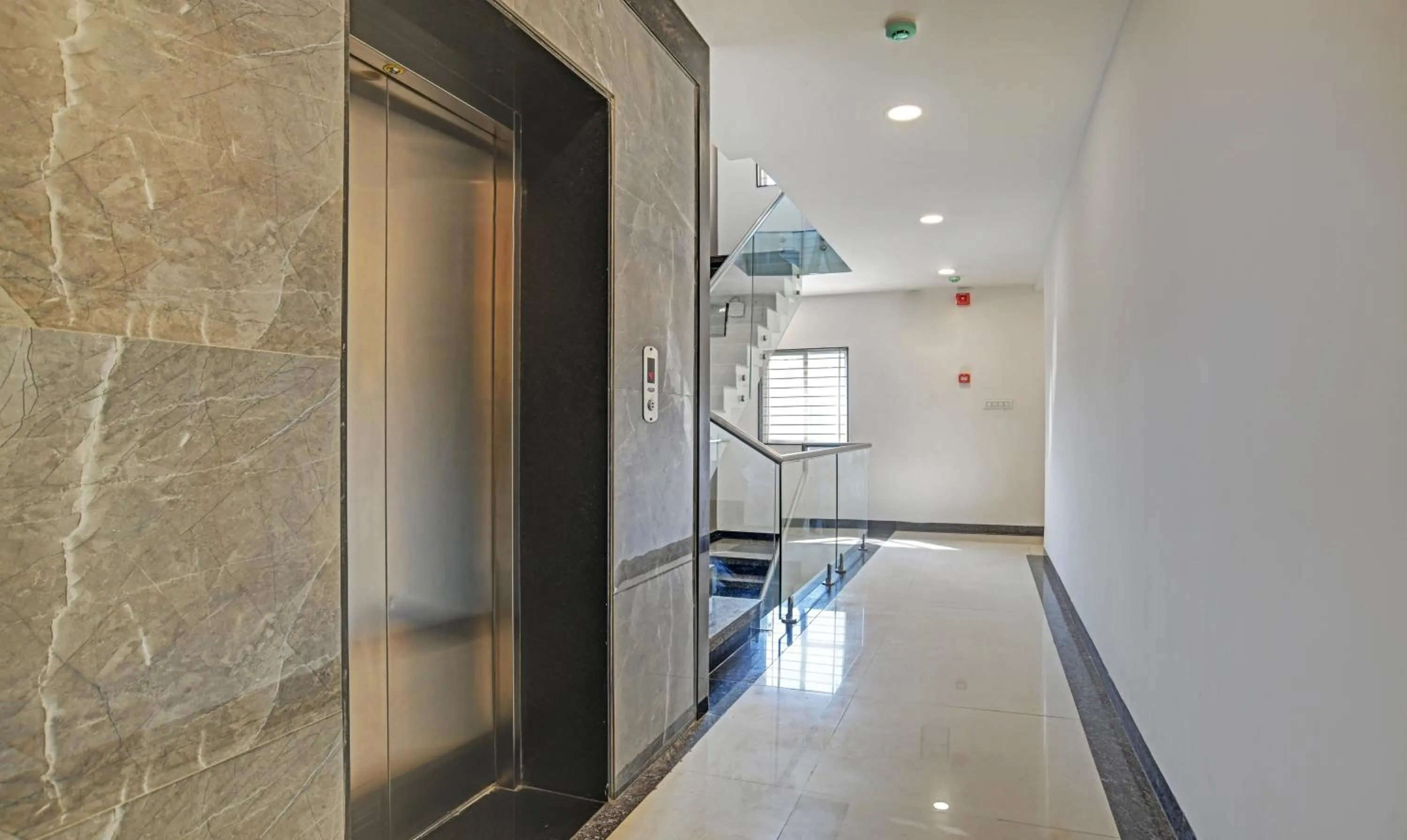 elevator in Treebo Grand Euro Pipliyahana Square