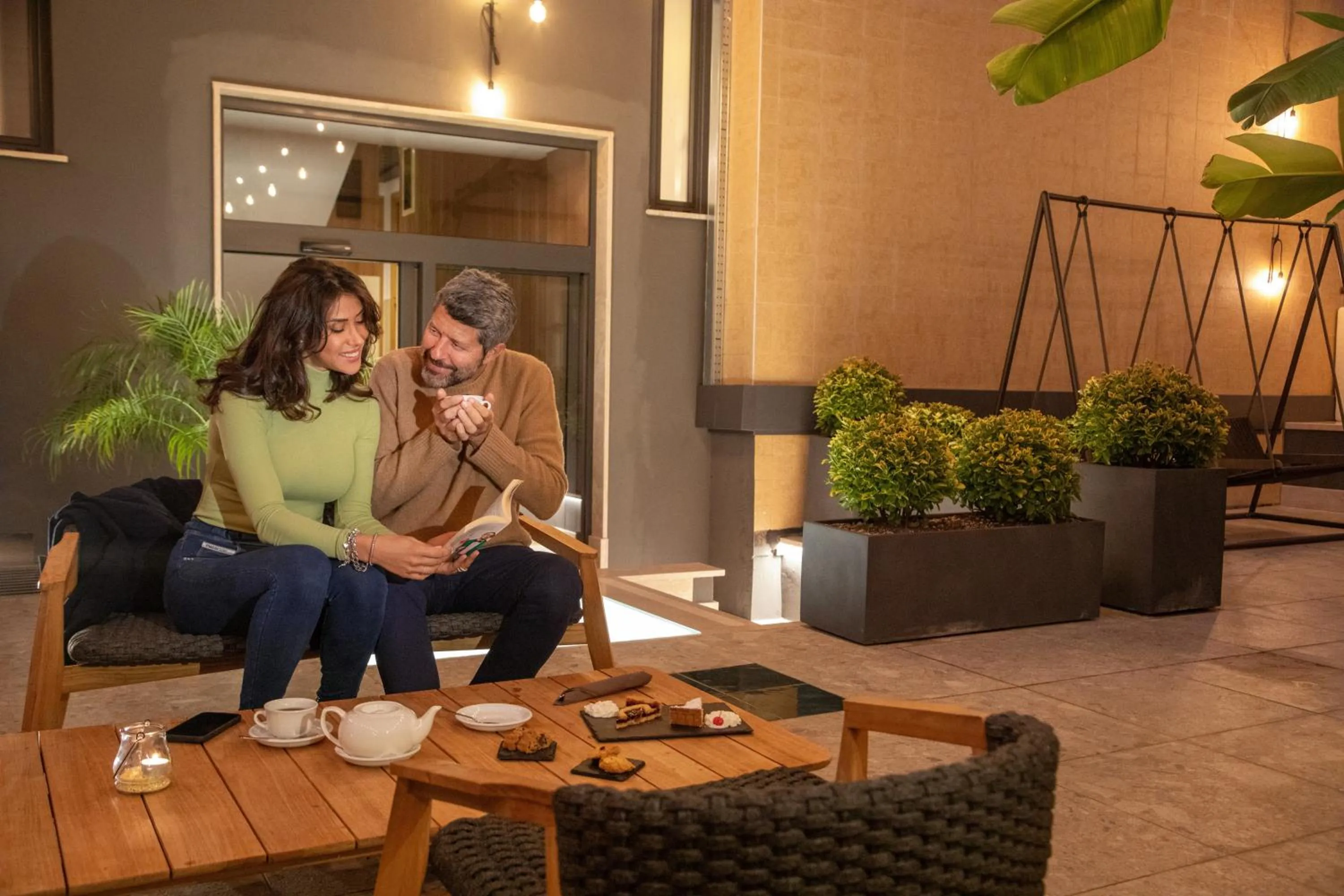 Restaurant/places to eat in The Spring House Hotel Rome Vatican, Tapestry Collection Hilton