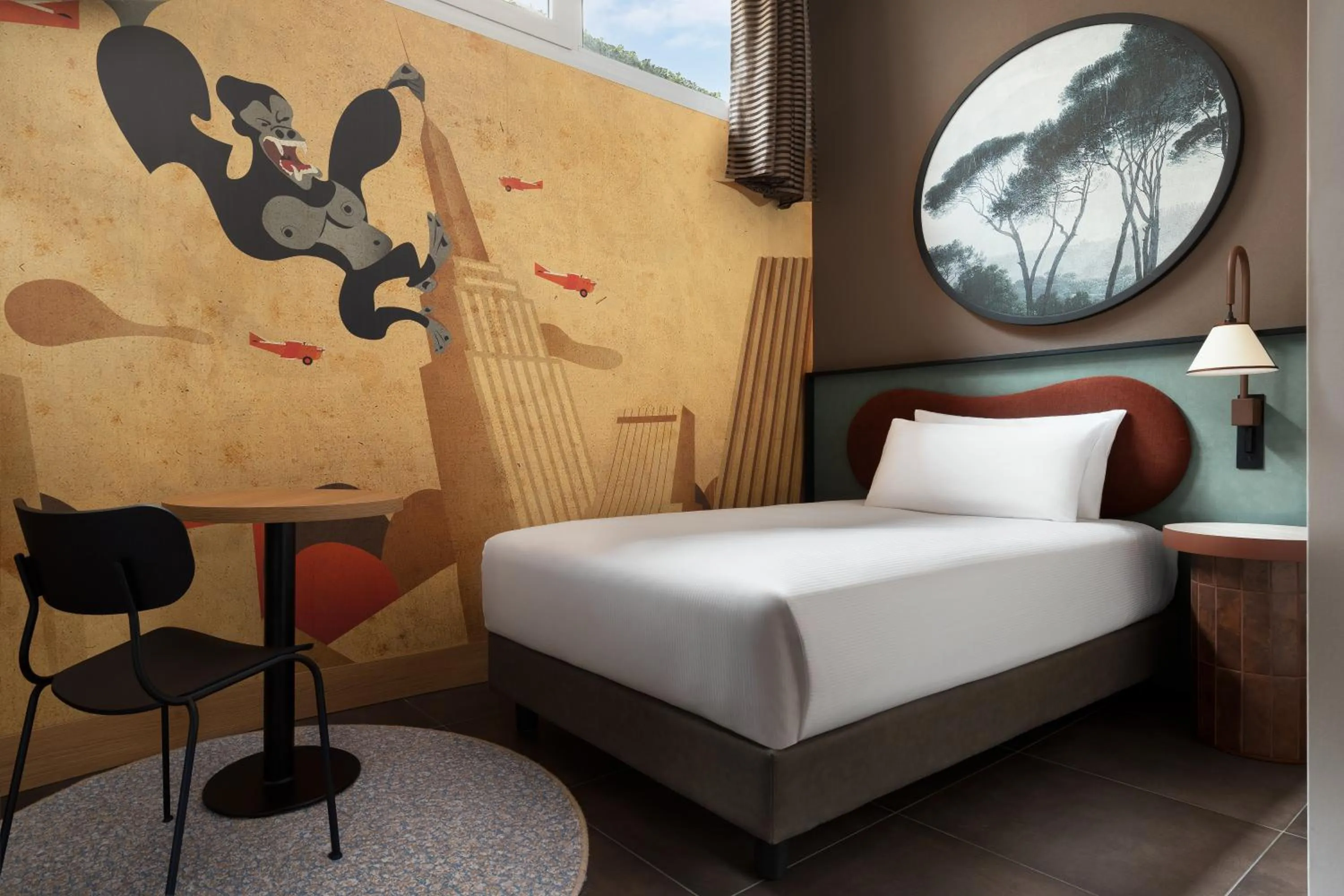 Photo of the whole room, Bed in The Spring House Hotel Rome Vatican, Tapestry Collection Hilton