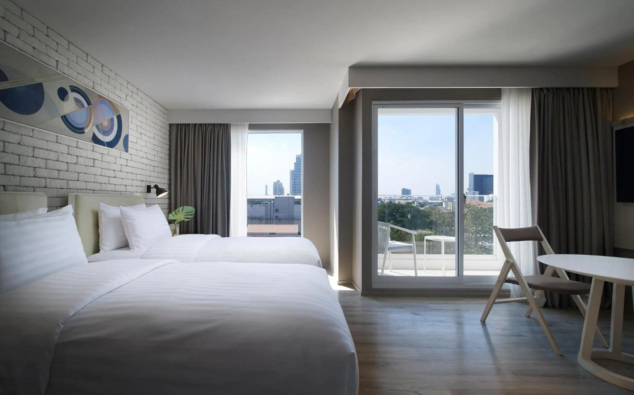 Photo of the whole room, Bed in Shama Yen-Akat Bangkok