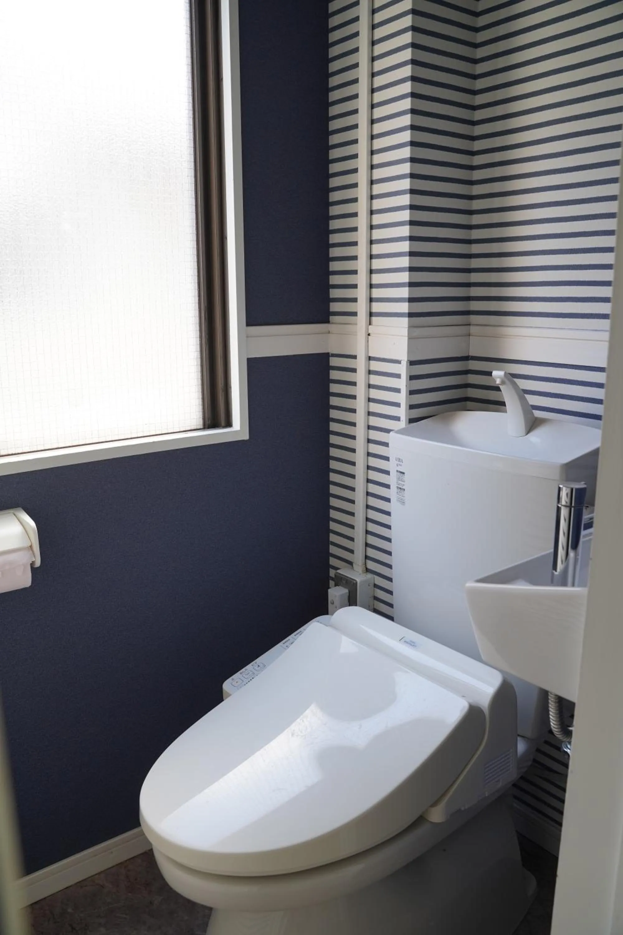 Toilet in Usatsuno Osu