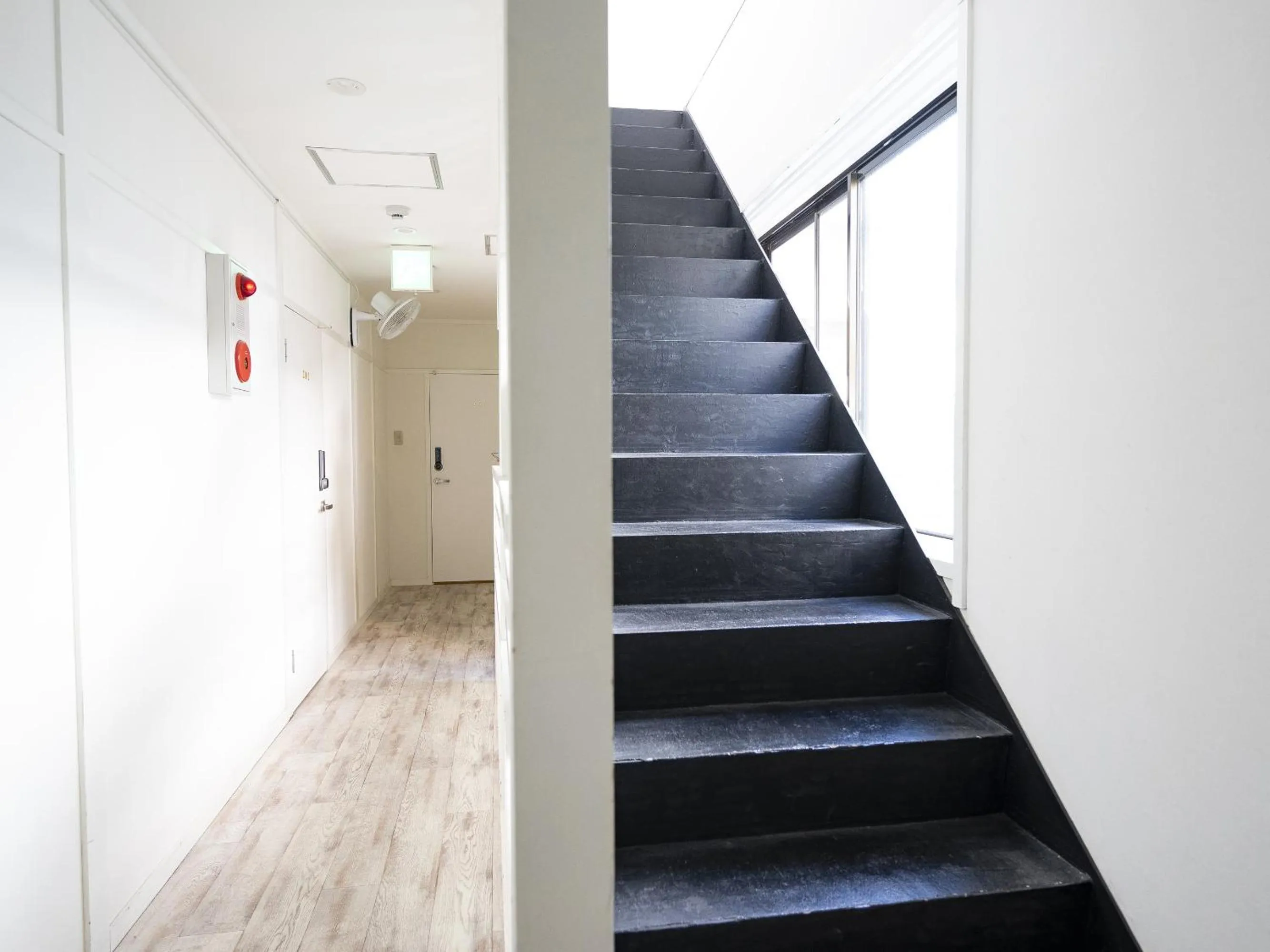 Area and facilities in Usatsuno Osu