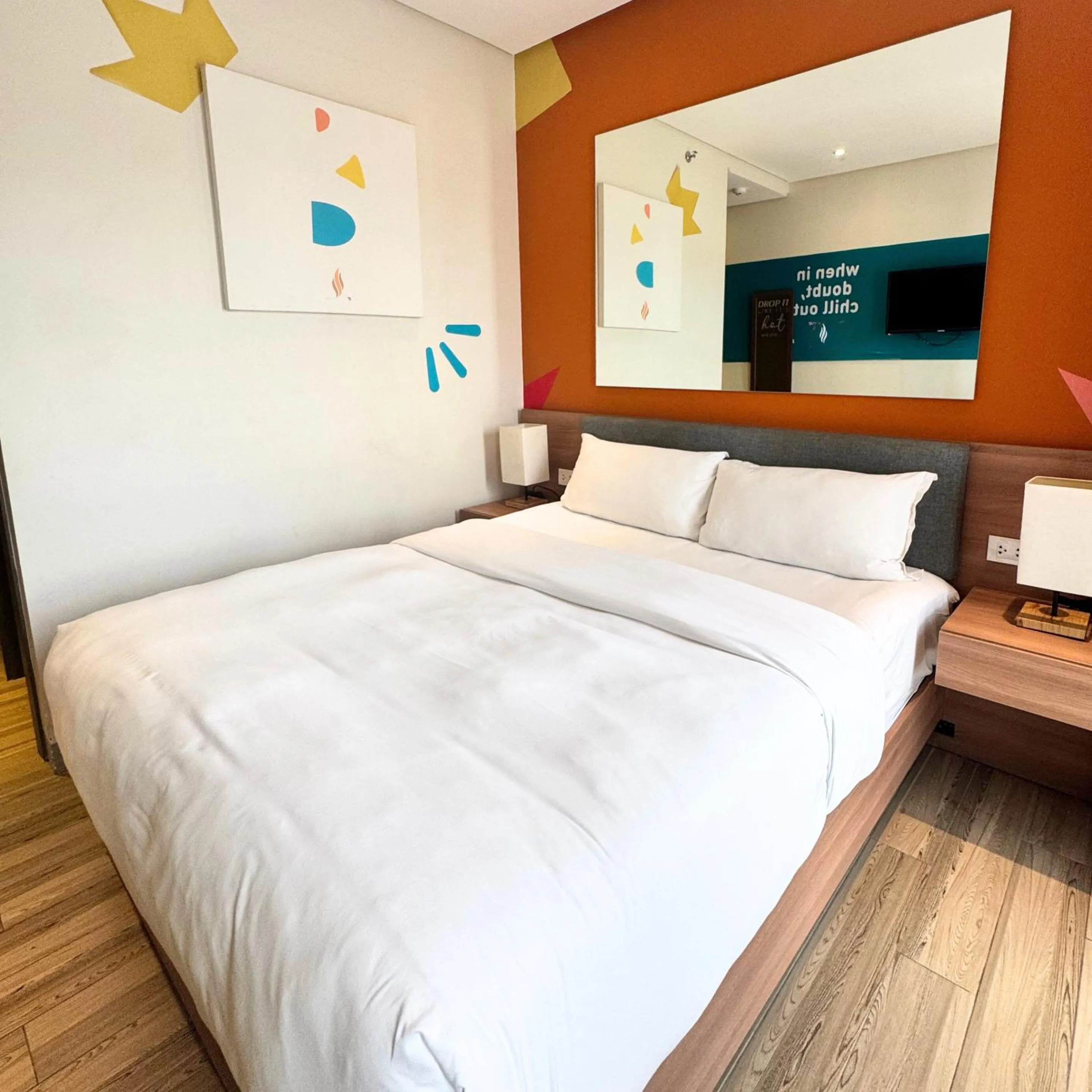 Bed in Luxebridge Hotel