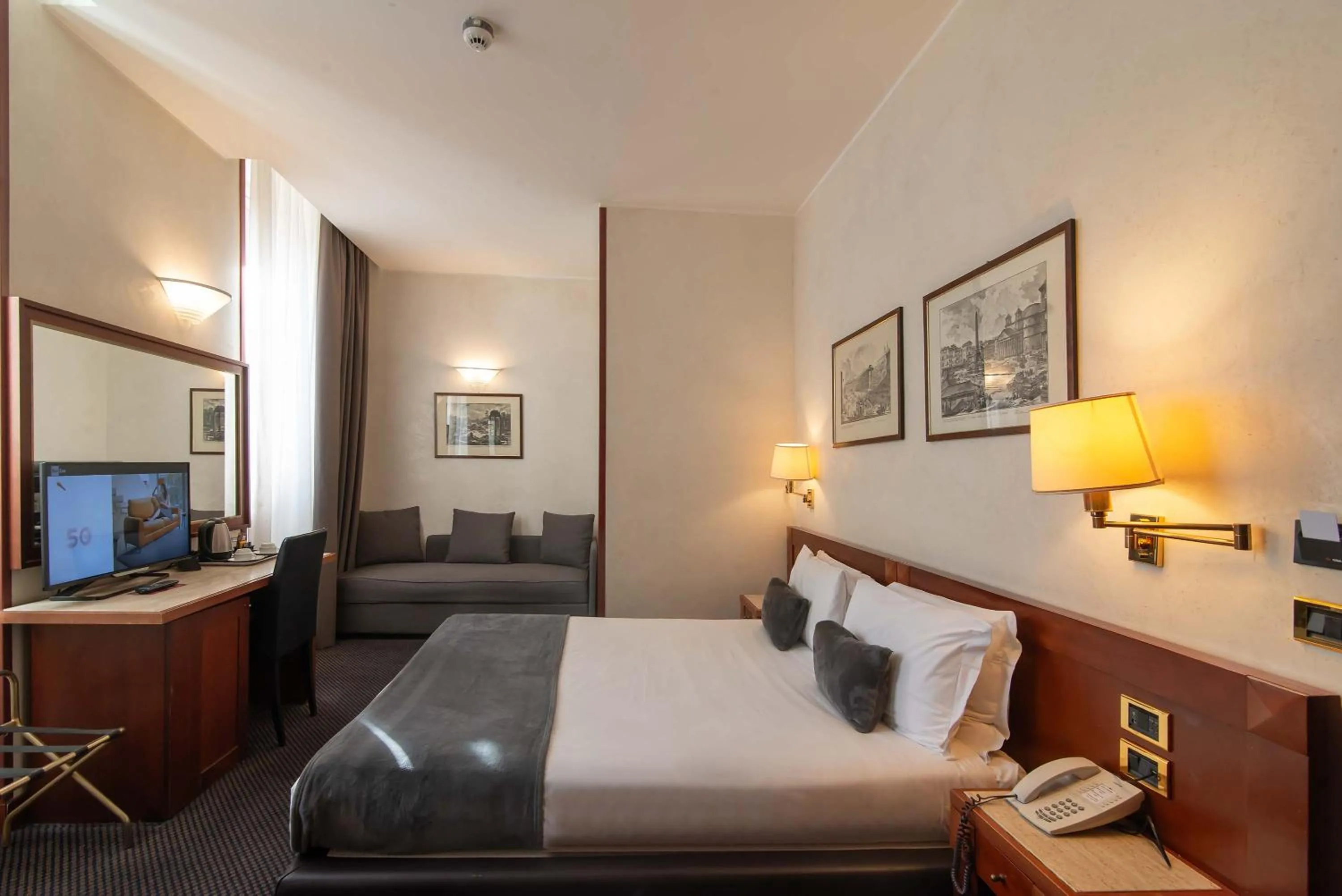 Bed in Hotel Accademia