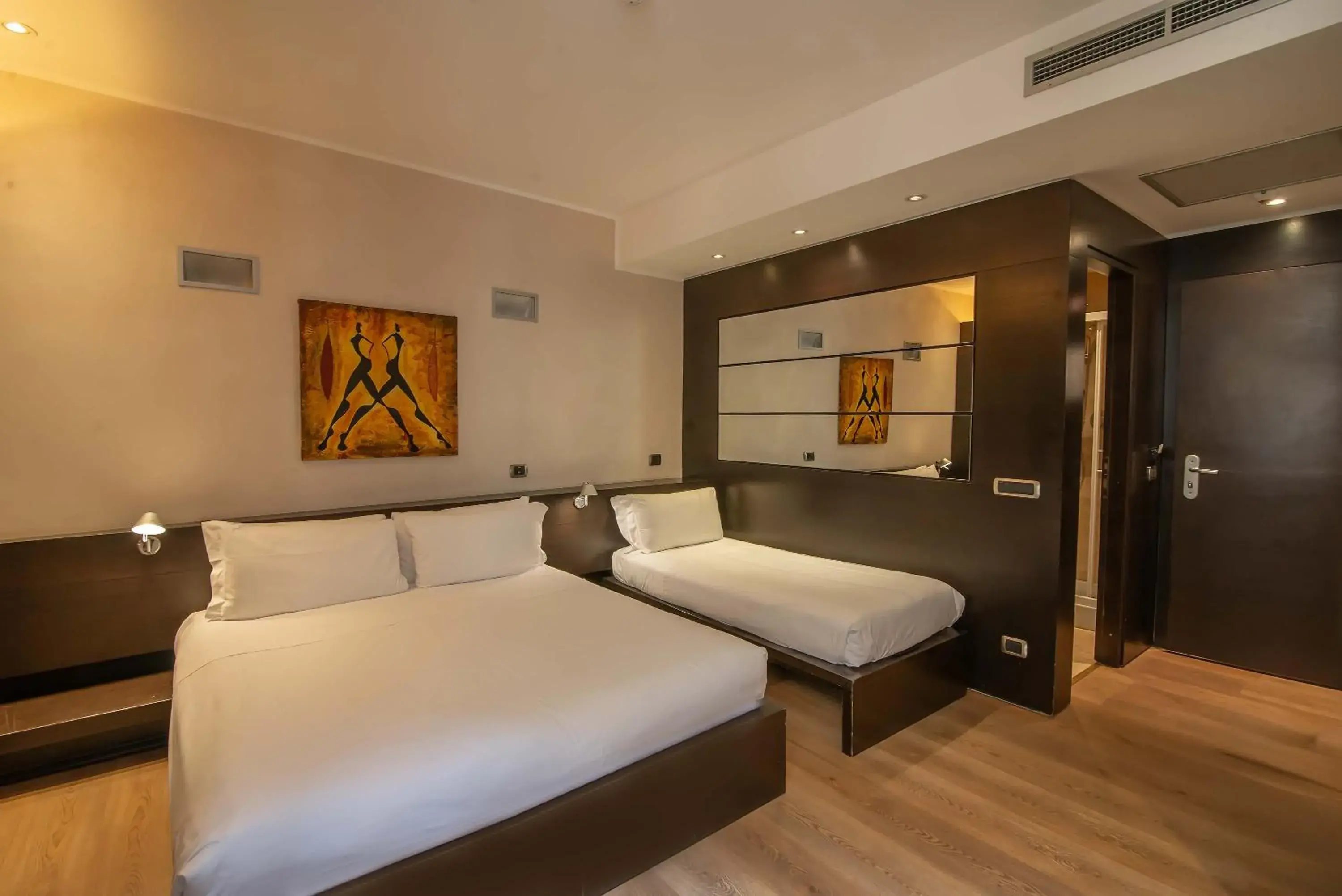 Triple Room in Hotel Accademia Triple Room in Hotel Accademia