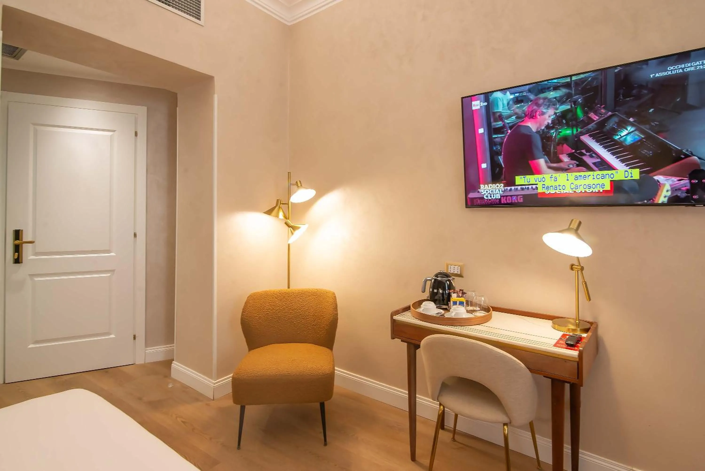 Seating area in Hotel Accademia