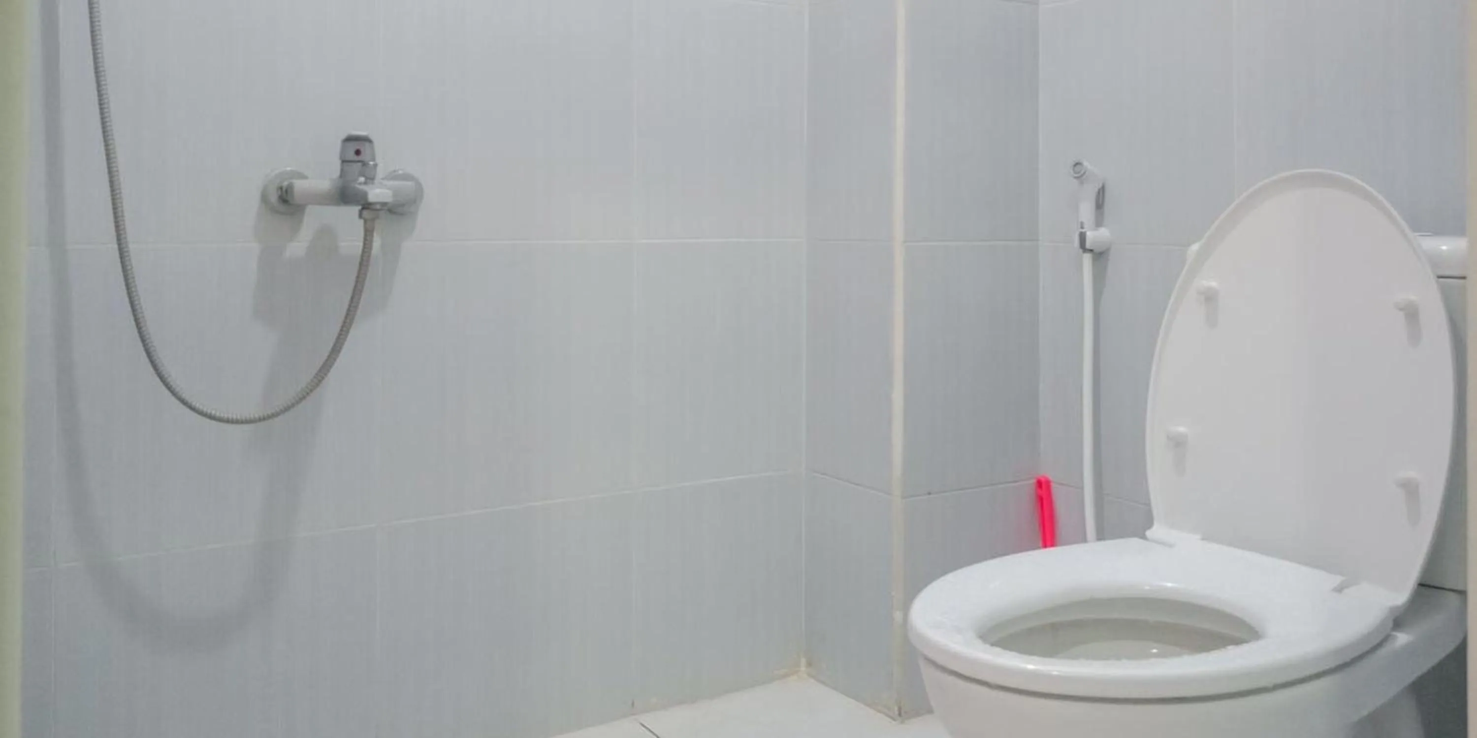 Bathroom in Citra Green House Syariah near Universitas Tulungagung