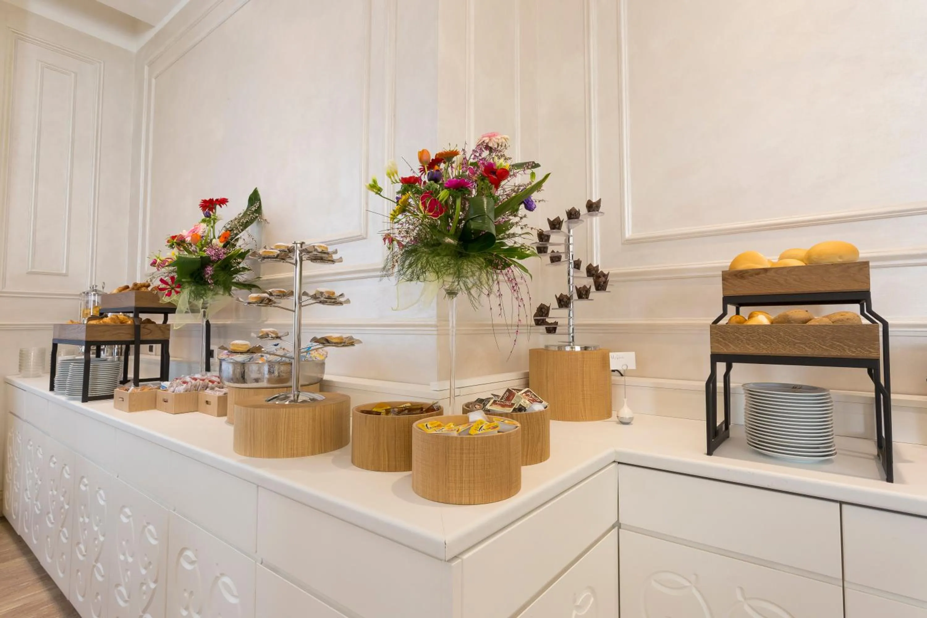 Breakfast in Amsterdam Suite Hotel & SPA