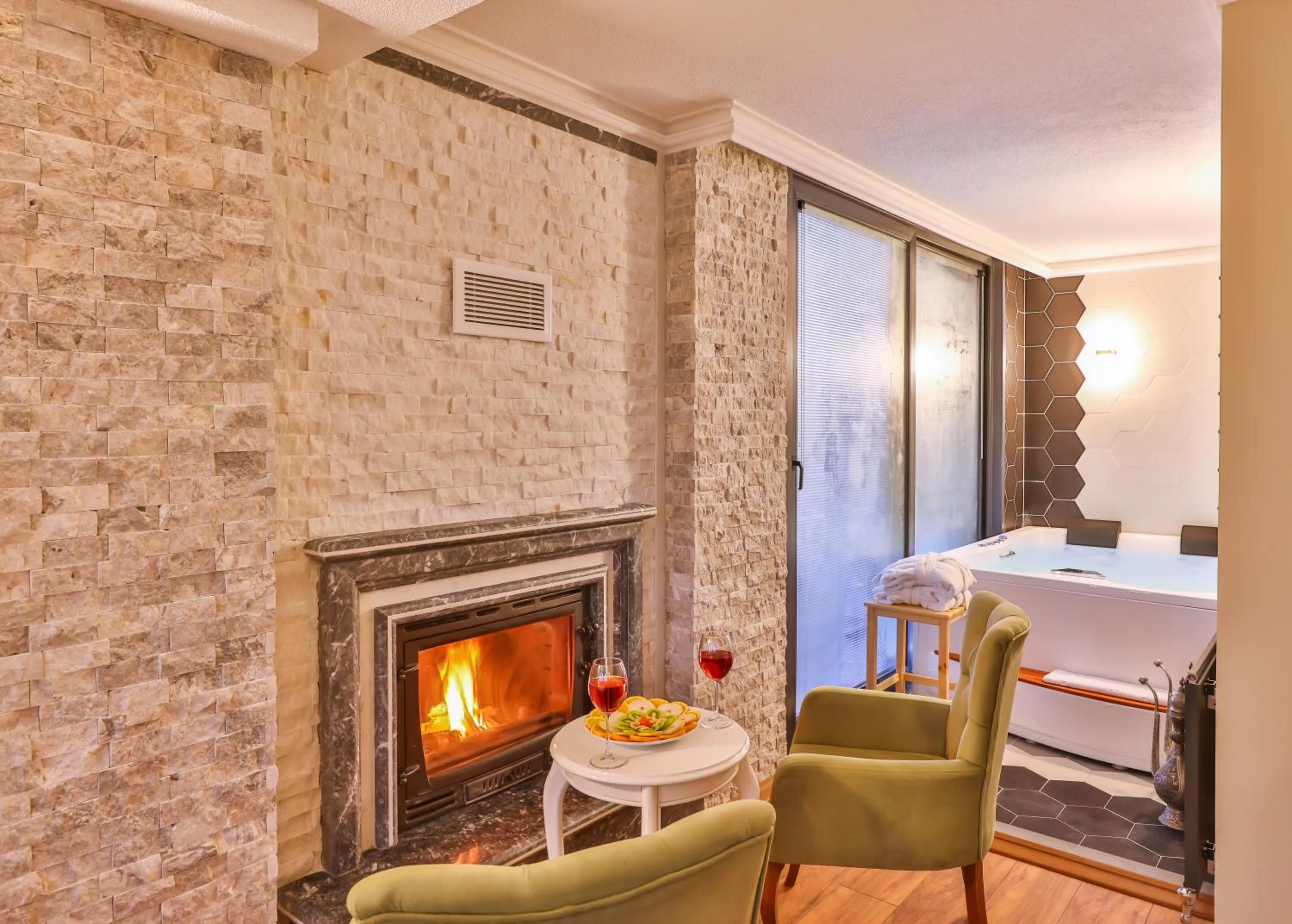 flat iron in Ağva Pieria Luxury Hotel Plus 16