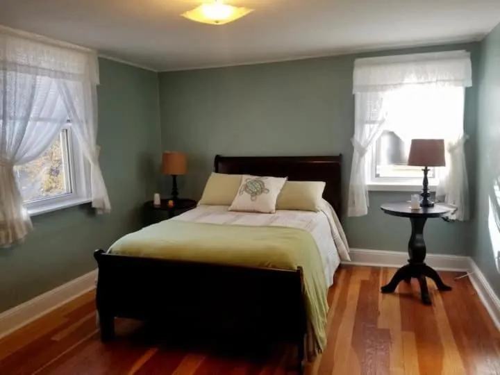 Bed in Sunny Home B&B