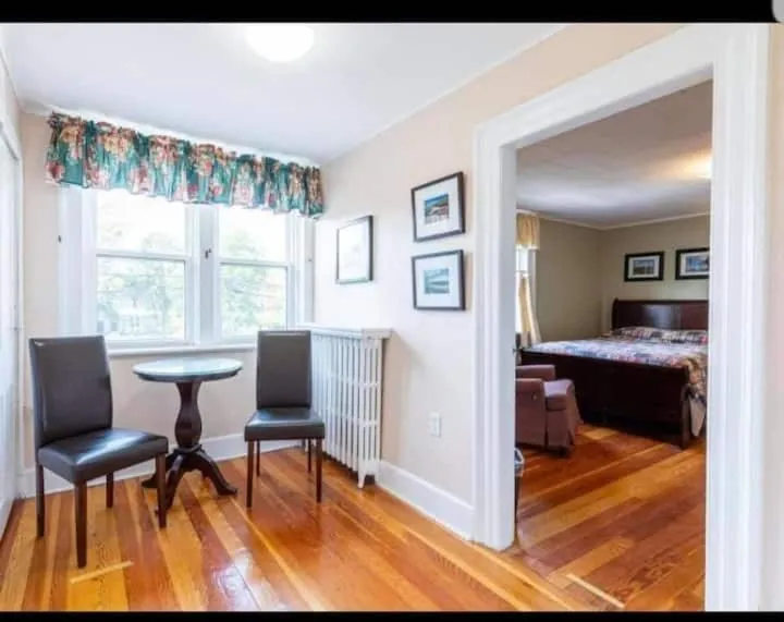 Bed in Sunny Home B&B