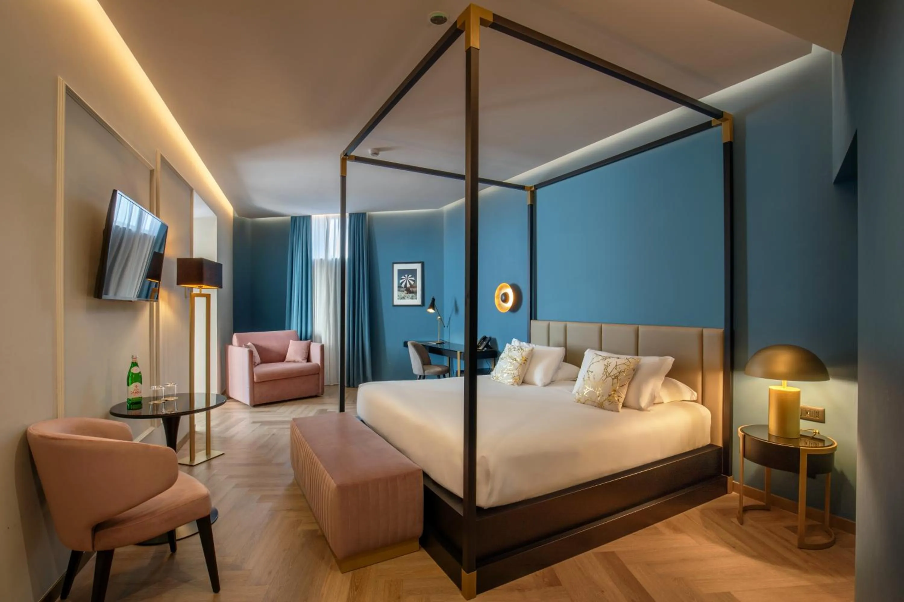 View (from property/room), Bed in The Major Hotel