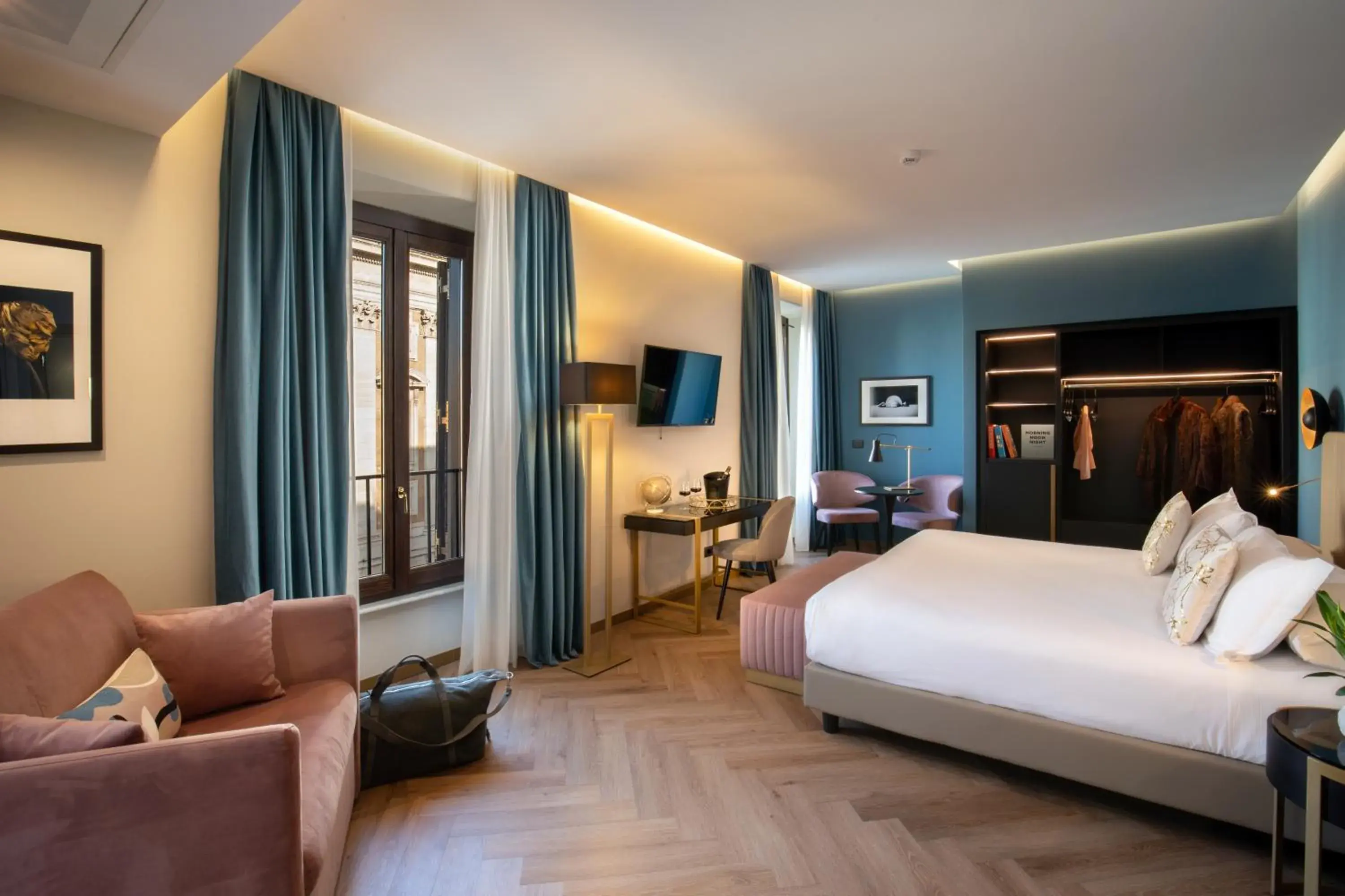 Deluxe Double or Twin Room with City View in The Major Hotel Deluxe Double or Twin Room with City View in The Major Hotel