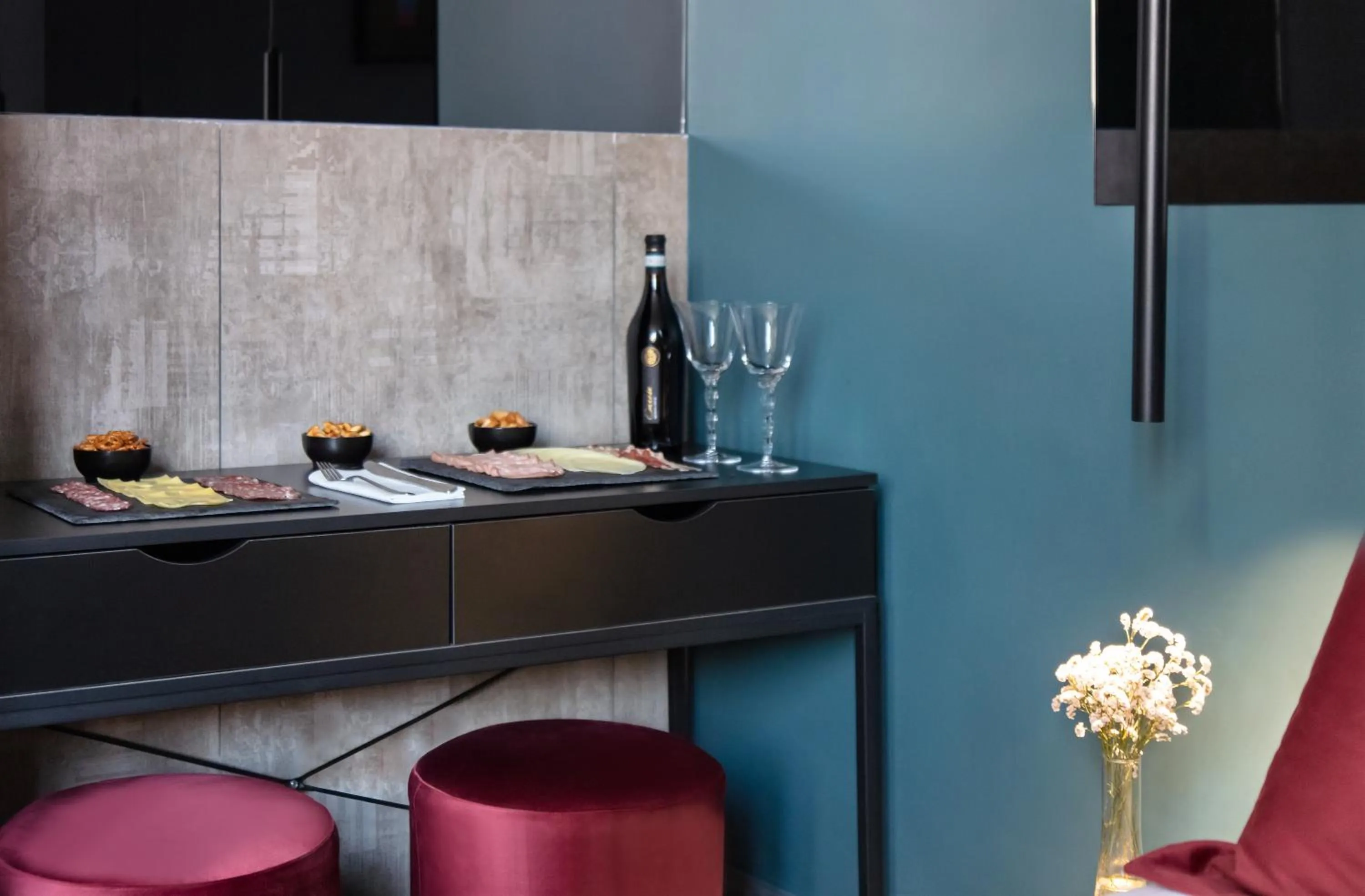 Coffee/tea facilities in Enjoy Art