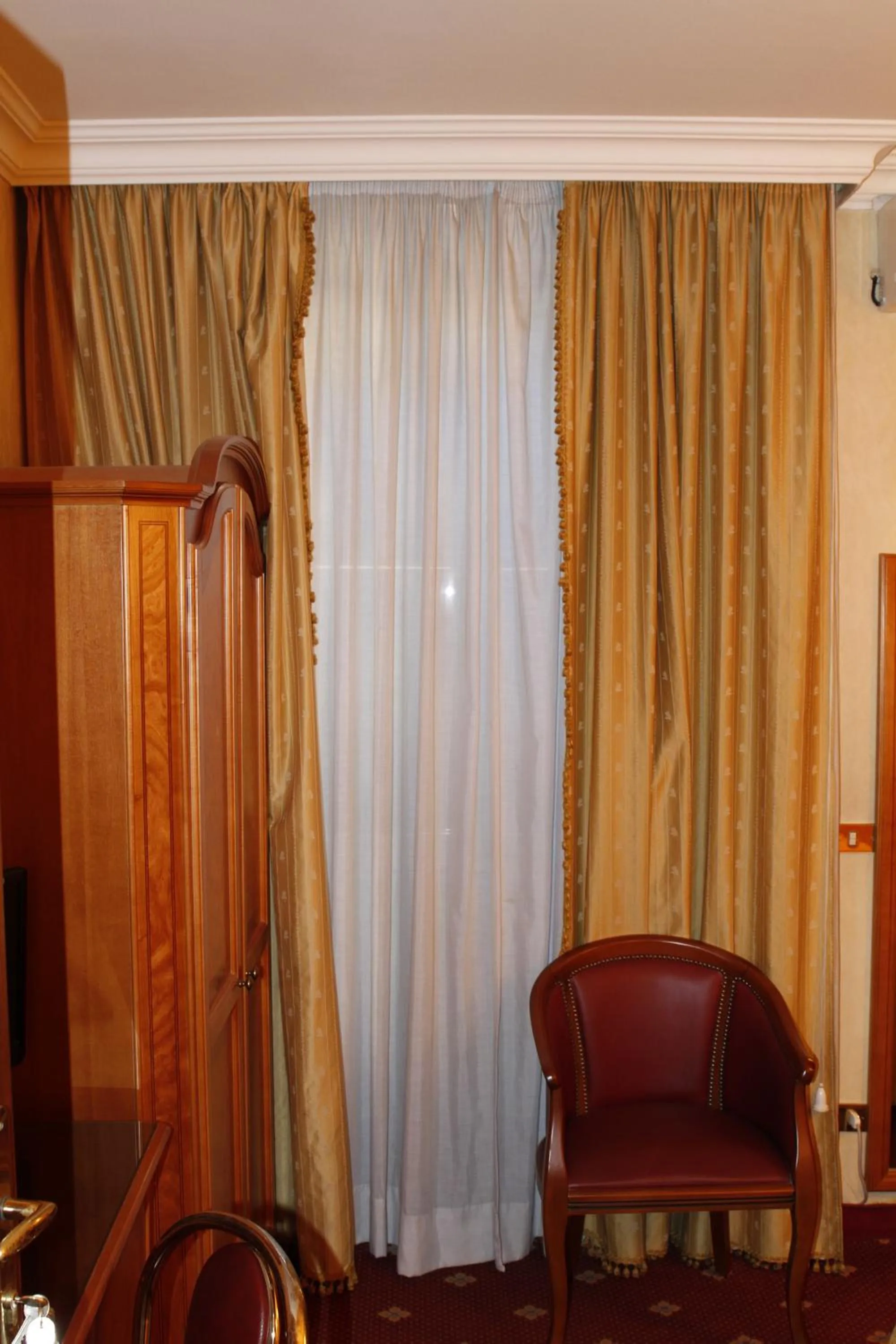 Seating area in Hotel Pace Helvezia