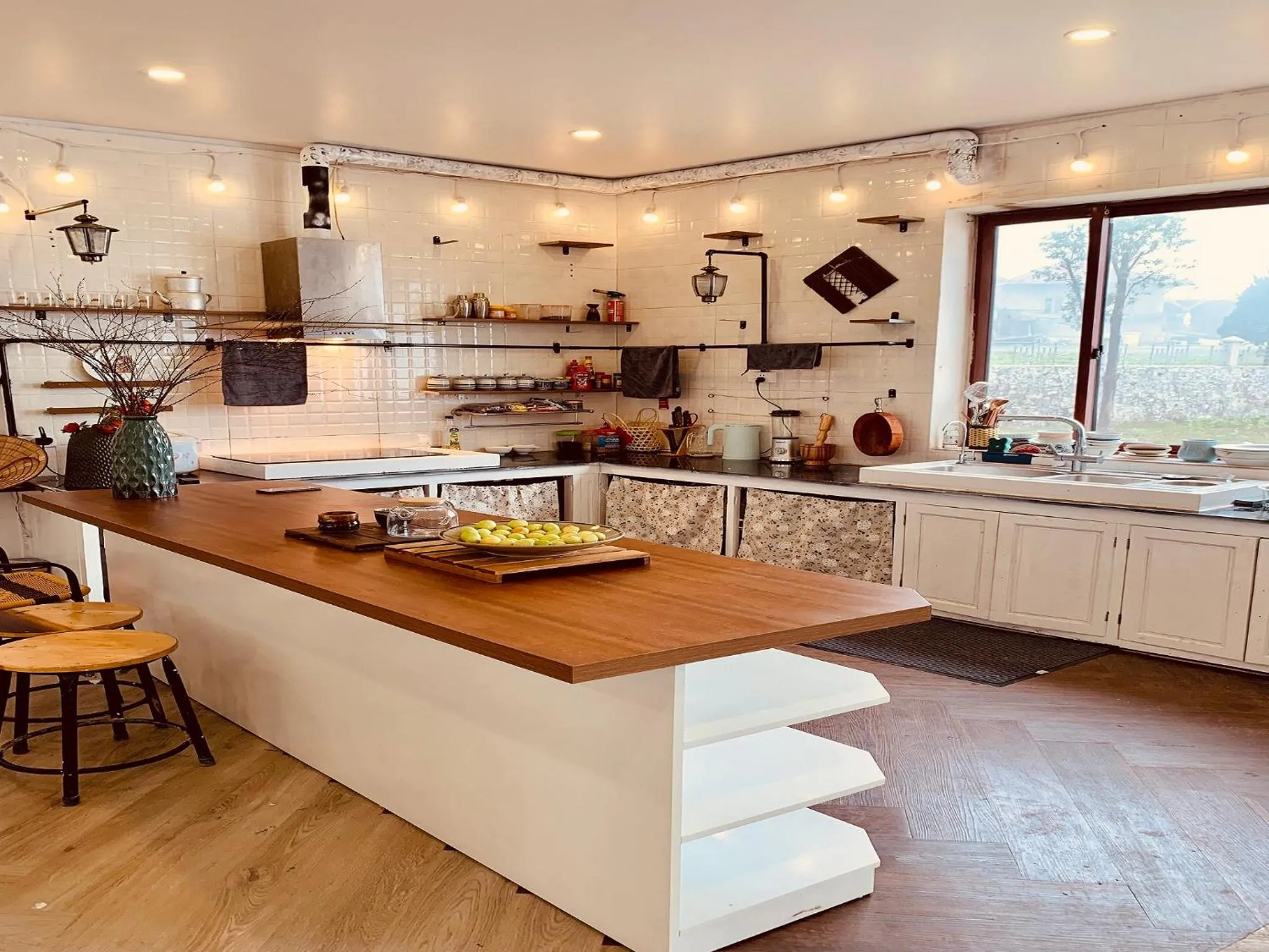 Kitchen or kitchenette in D Home Sapa