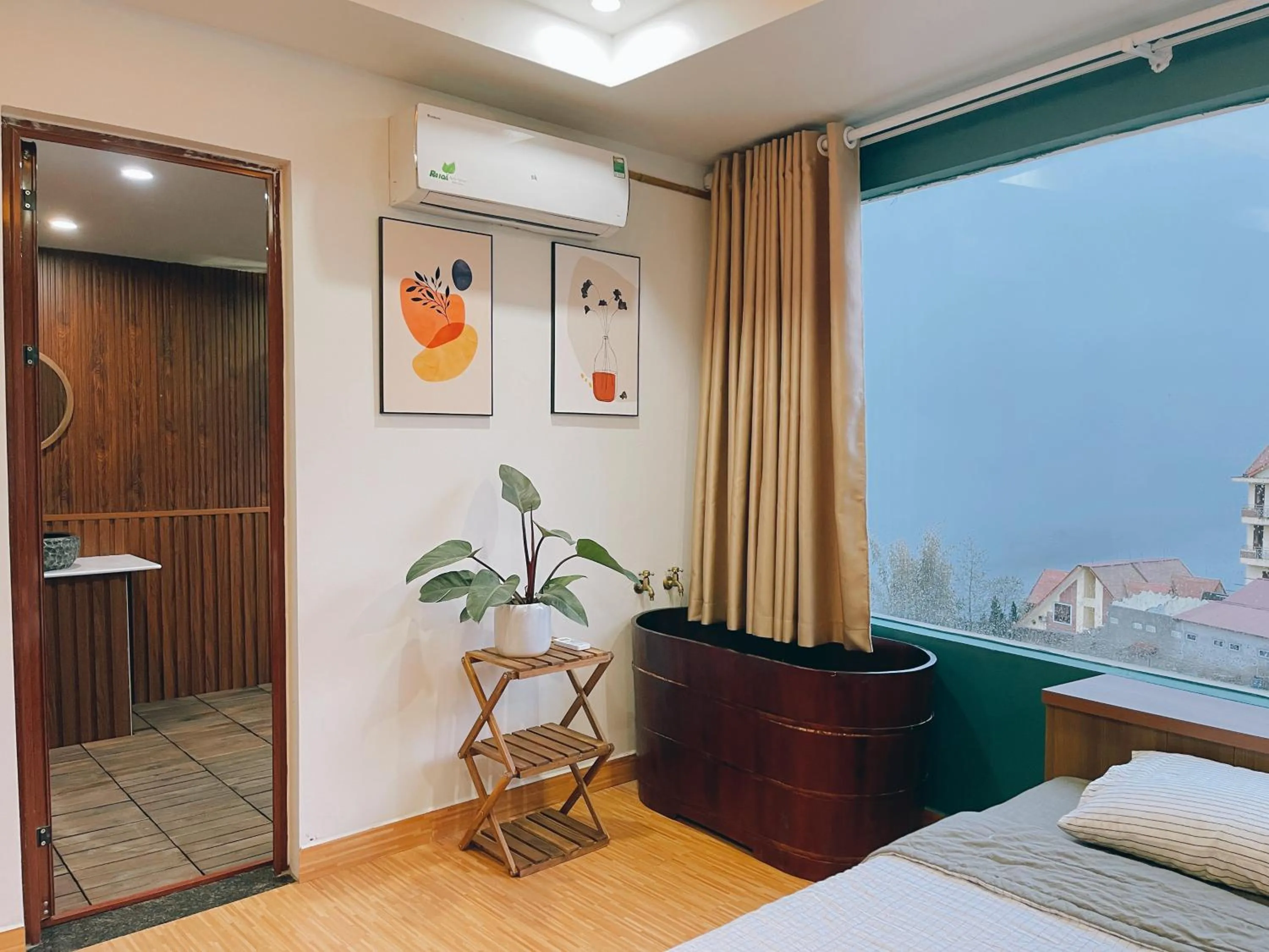 Bath, Bed in D Home Sapa