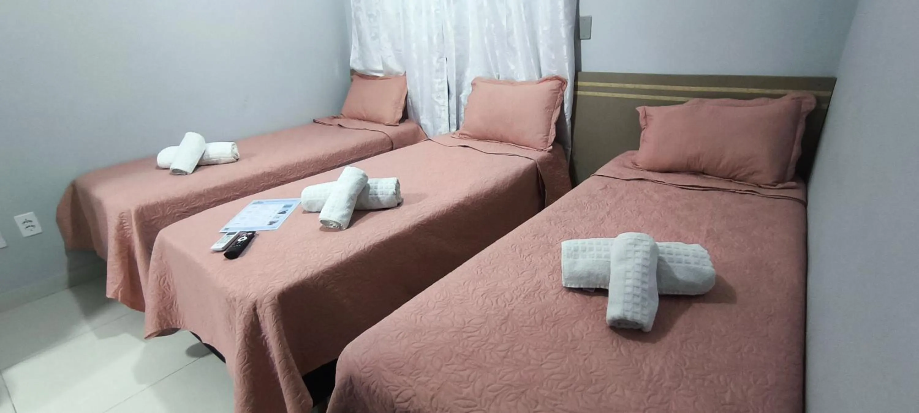 Photo of the whole room, Bed in Pousada Sol e Descanso - by Easy Hotéis