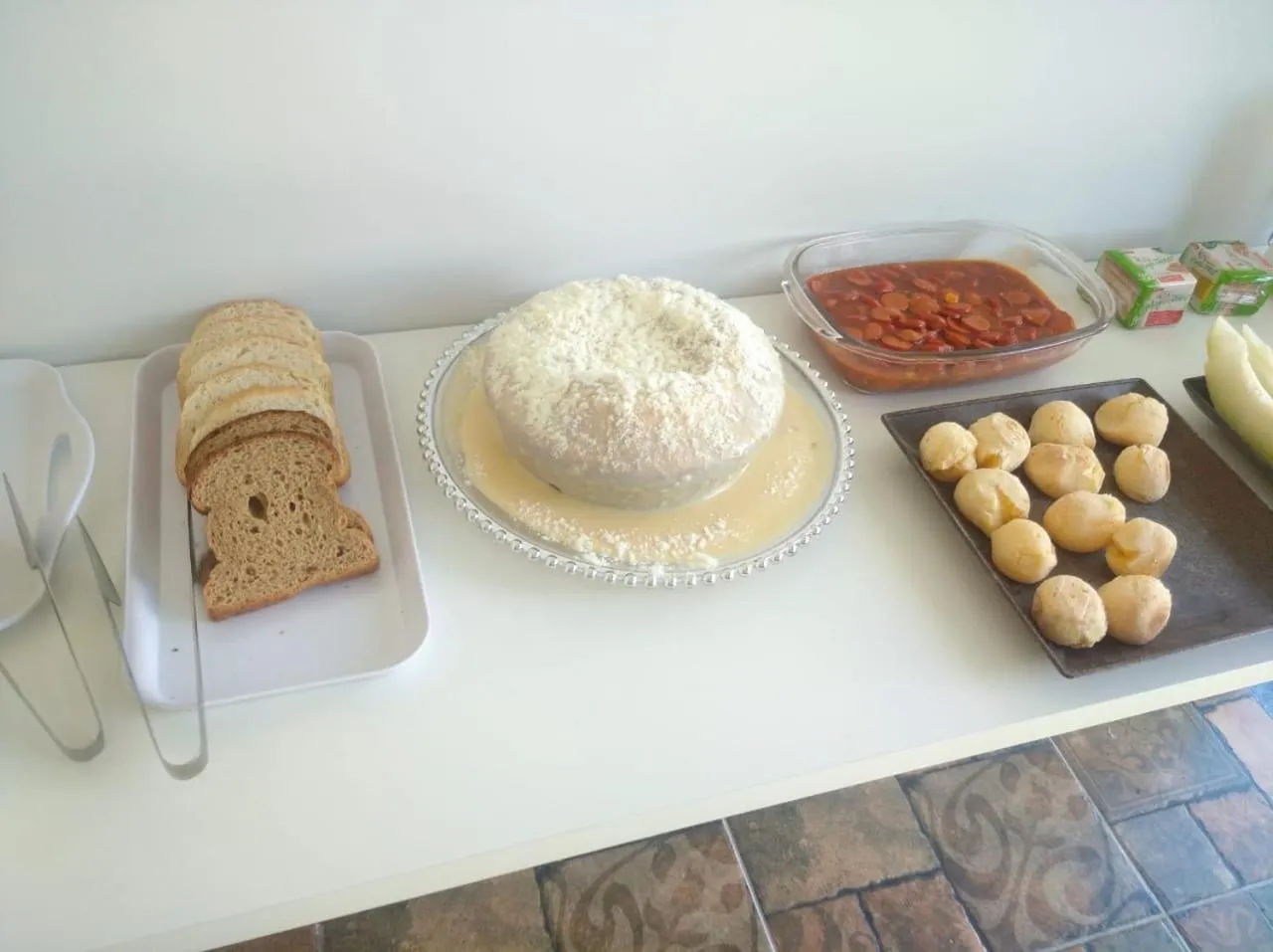 Food and drinks in Pousada Sol e Descanso - by Easy Hotéis