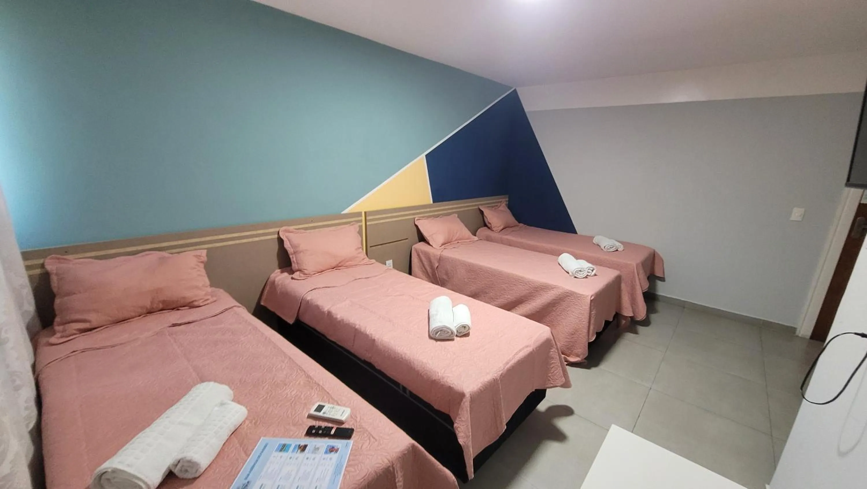 Photo of the whole room, Bed in Pousada Sol e Descanso - by Easy Hotéis