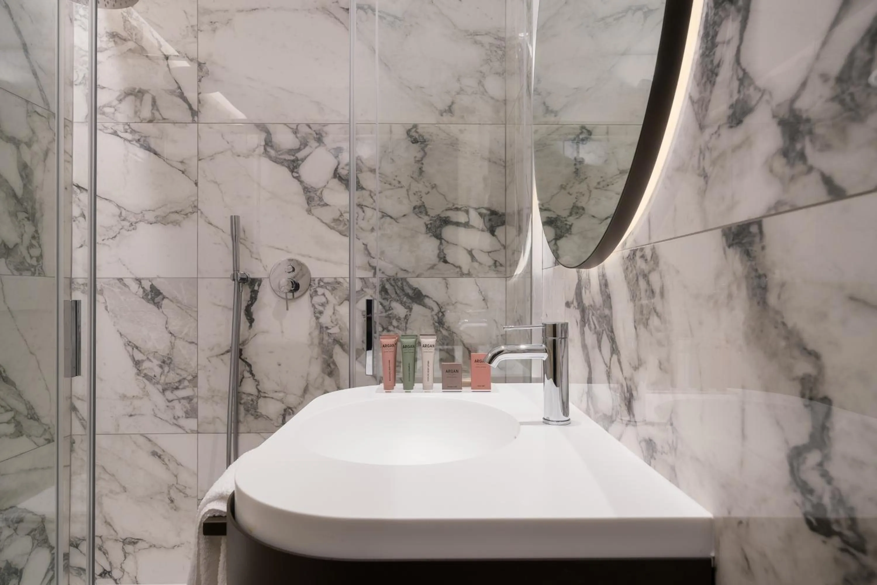 Bathroom in Hotel Mozart