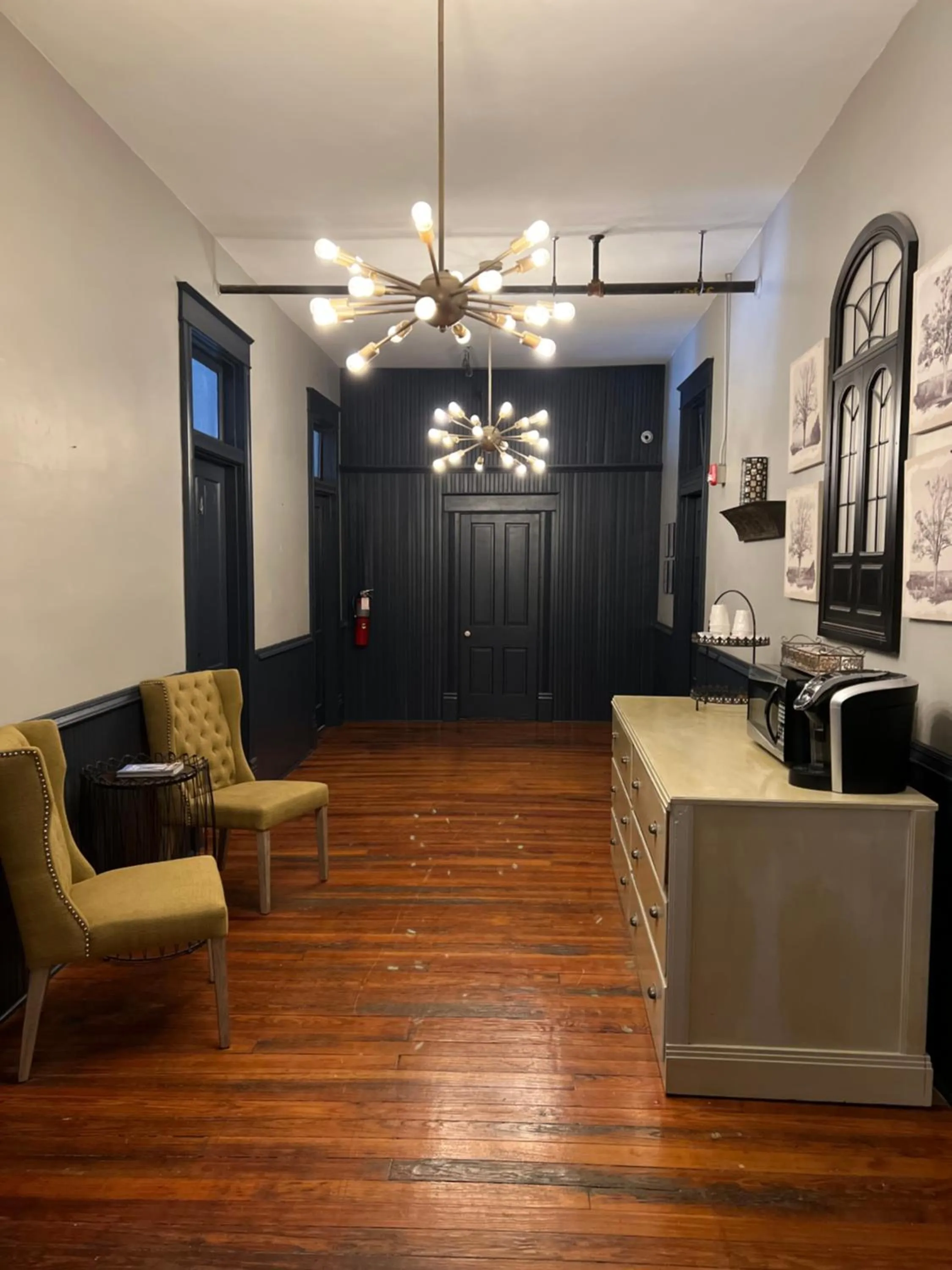 Lobby or reception, Lobby/Reception in Stricklin Russellville