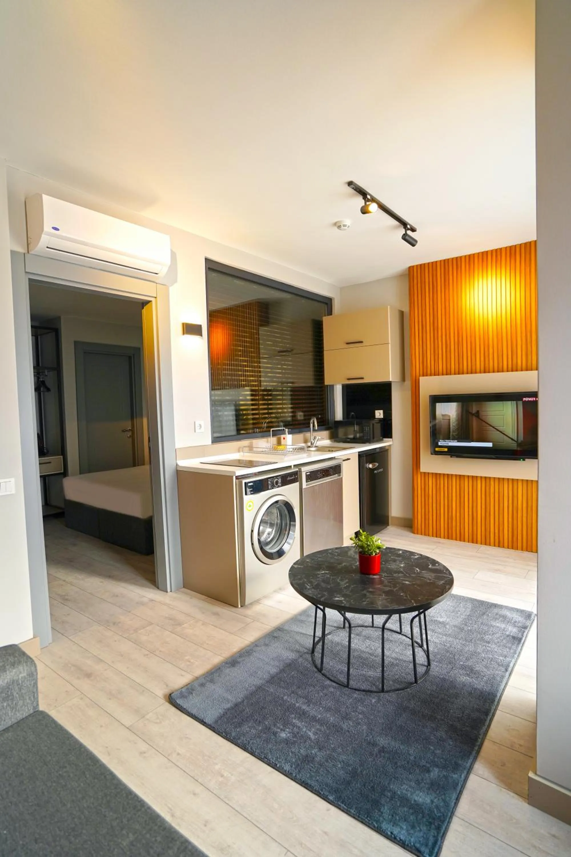 TV and multimedia in Letstay Panorama Suites