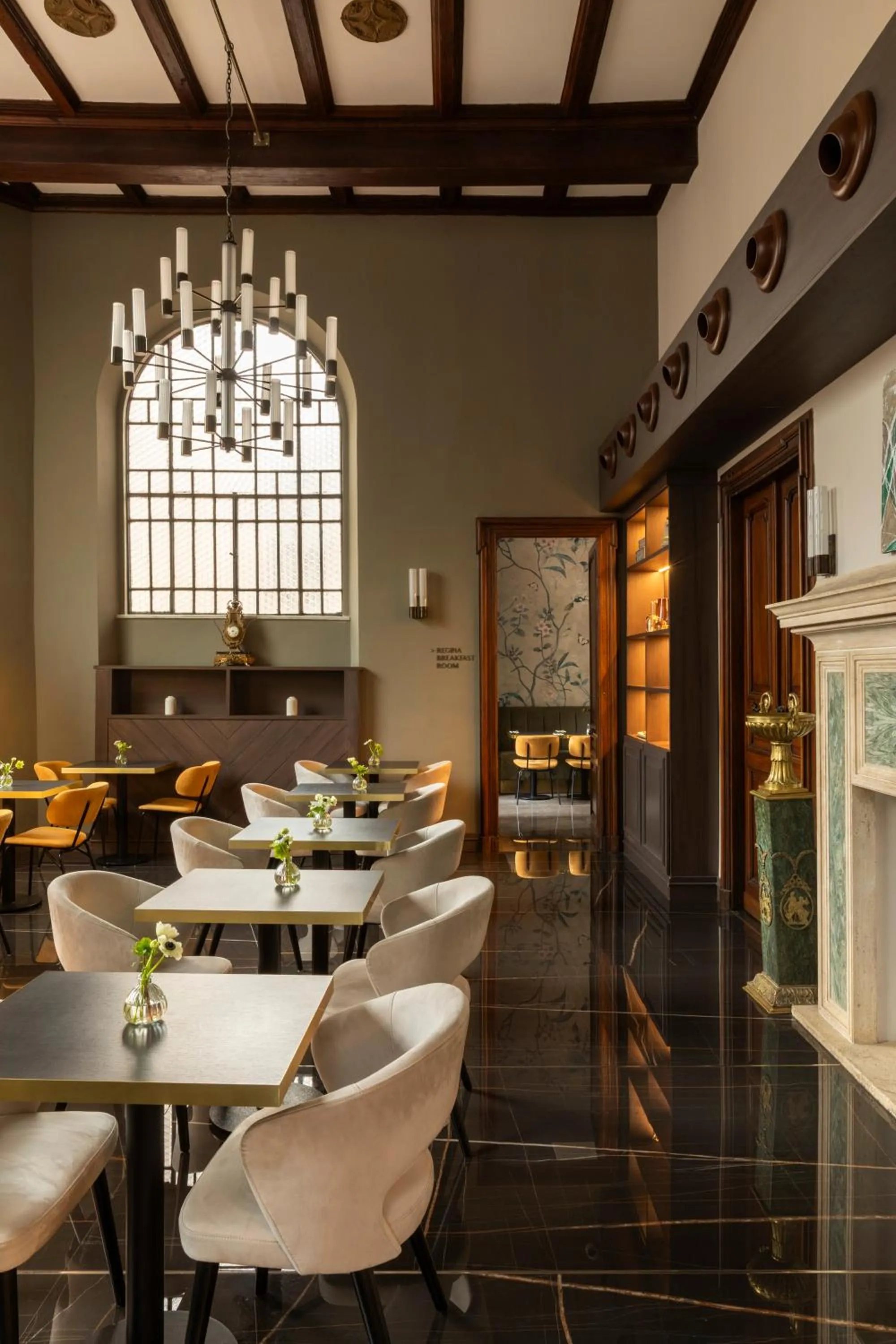 Restaurant/places to eat in Hotel Viminale