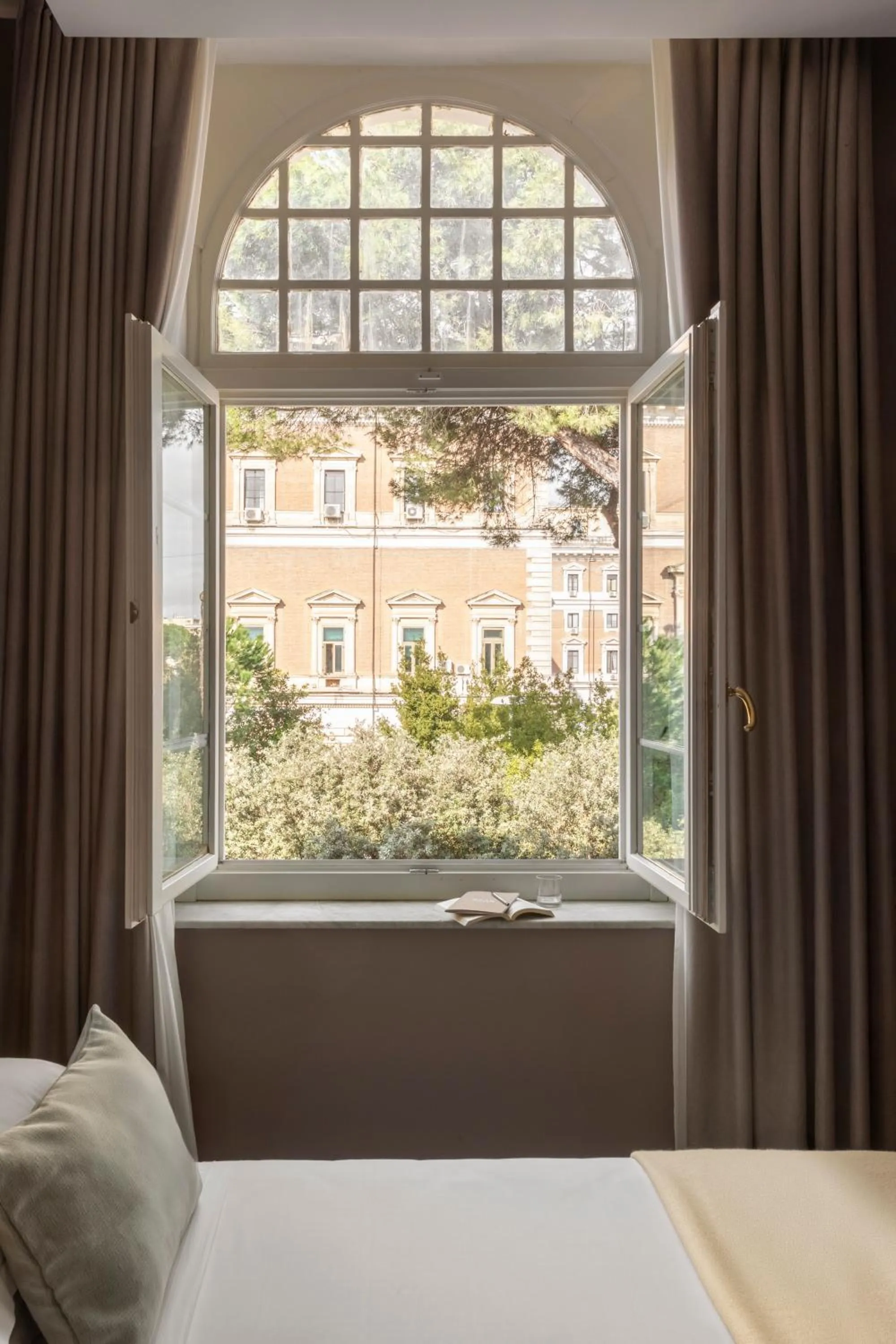 Bedroom, Bed in Hotel Viminale