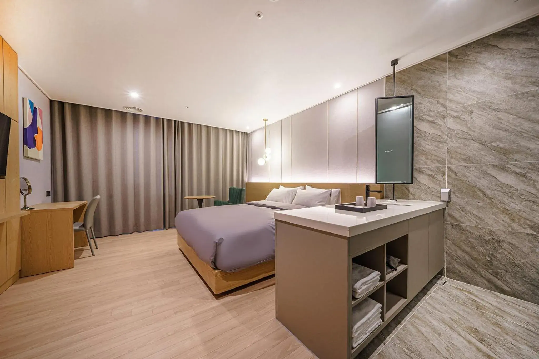 Queen Room in Act Hotel Queen Room in Act Hotel