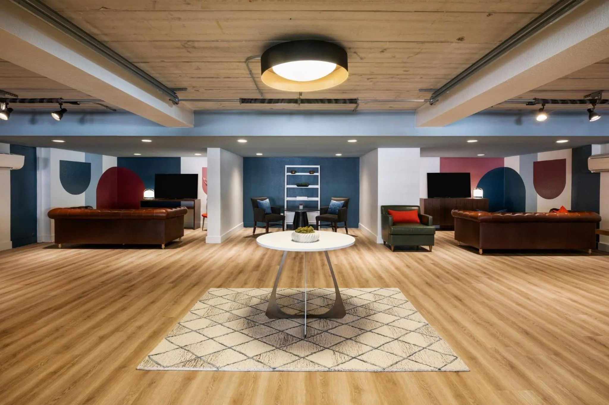 Meeting/conference room in voco College Station Aggieland by IHG