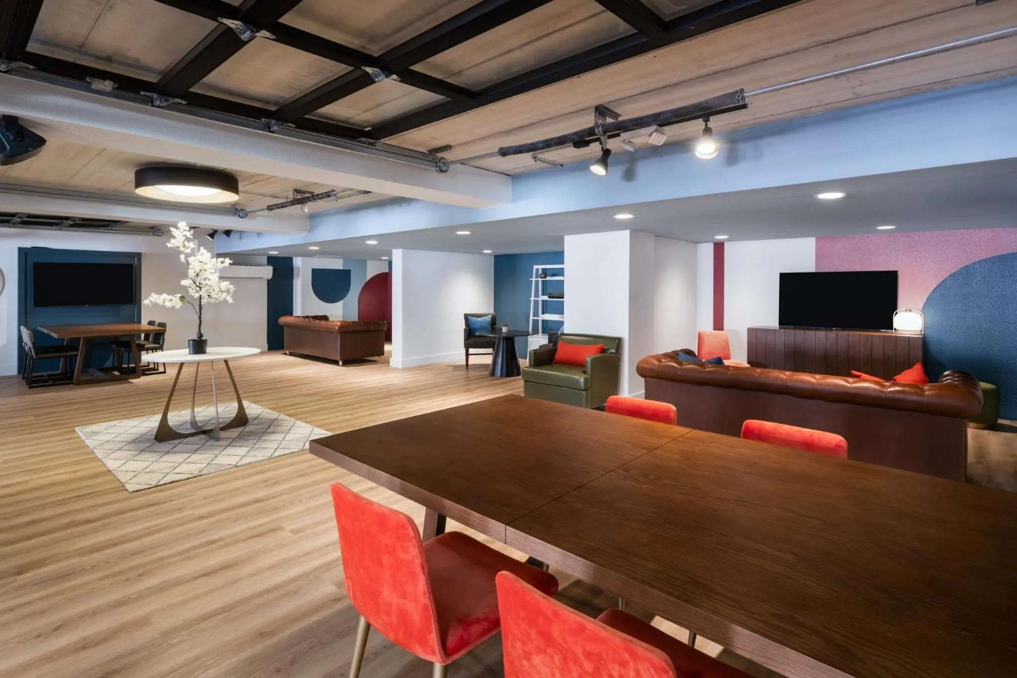 Meeting/conference room in voco College Station Aggieland by IHG