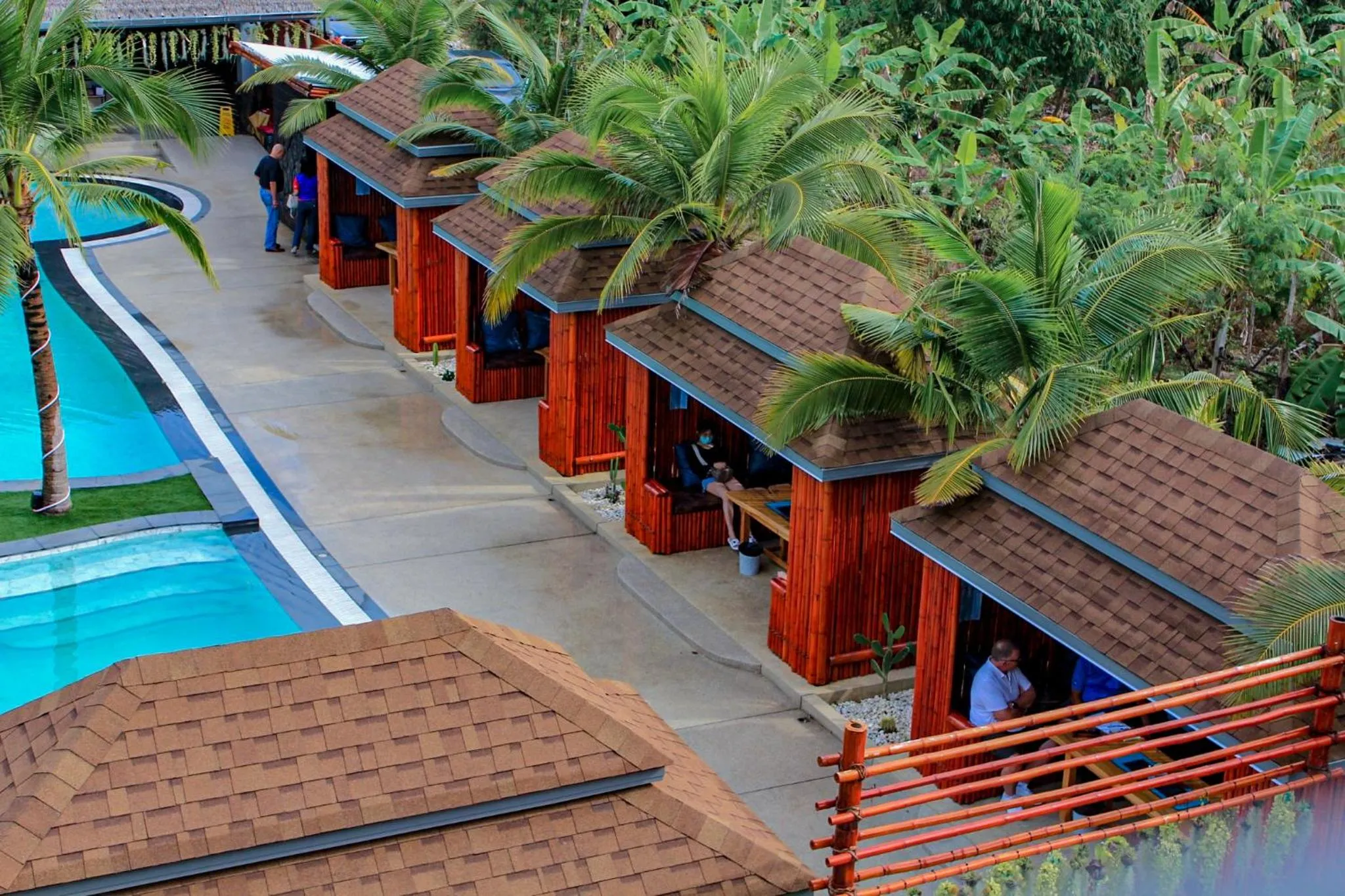 Swimming pool in Hideaway Resort Banchang