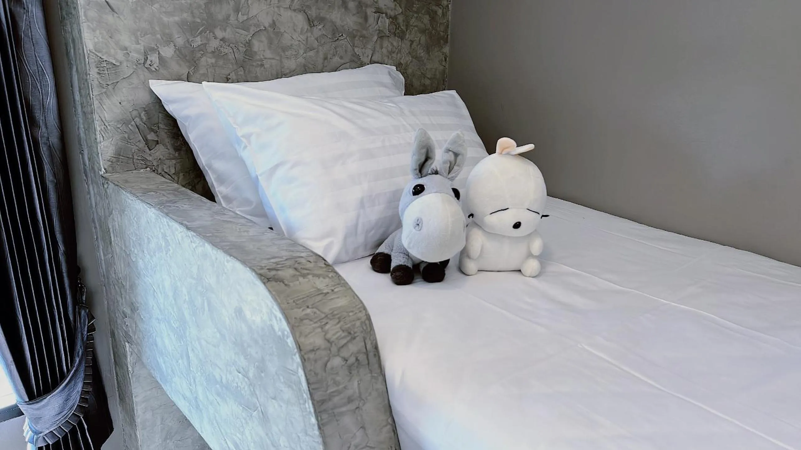 children, Bed in Hideaway Resort Banchang