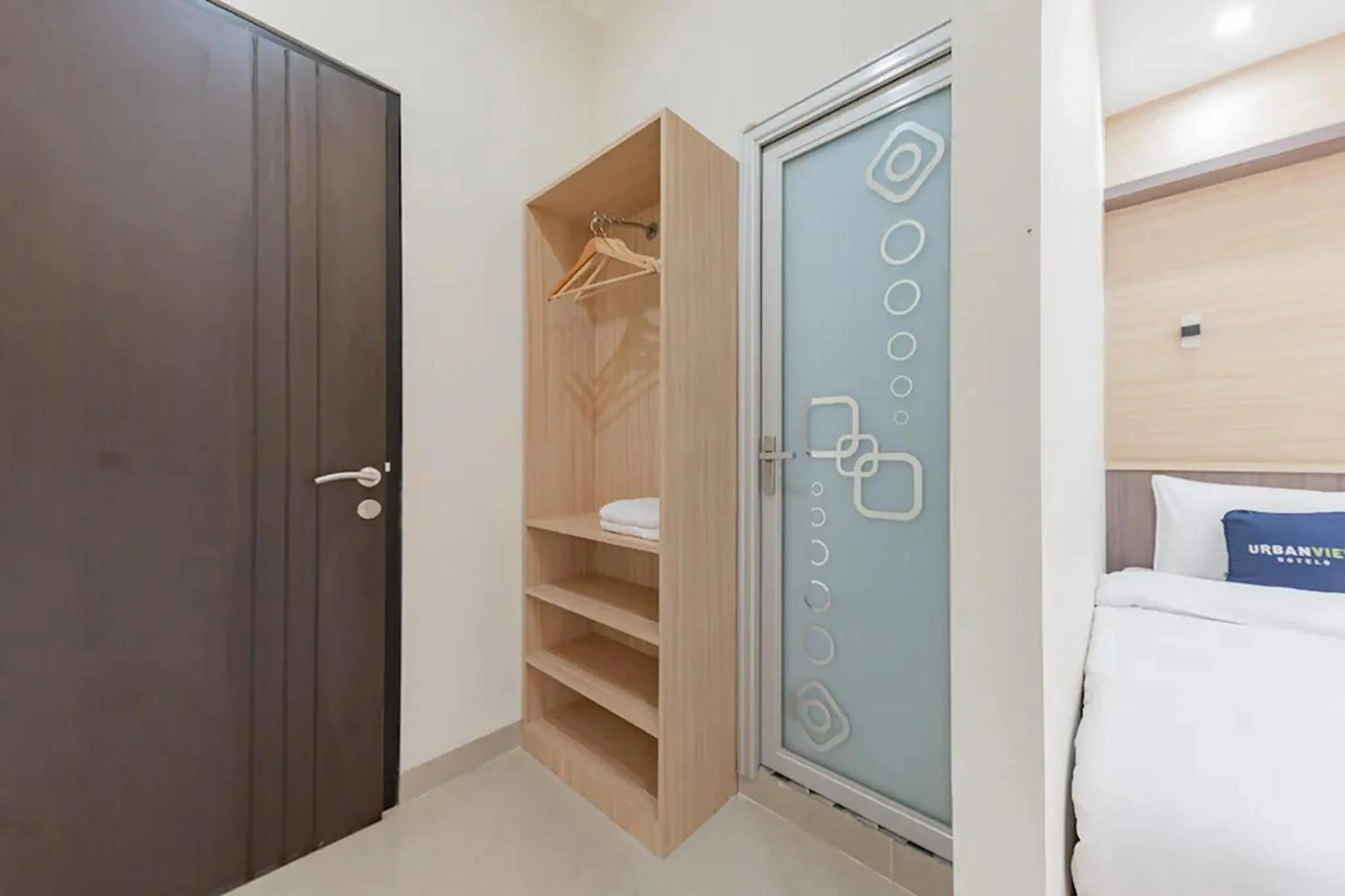 Bedroom, Bed in Mamifokobo Hotel & Glamping