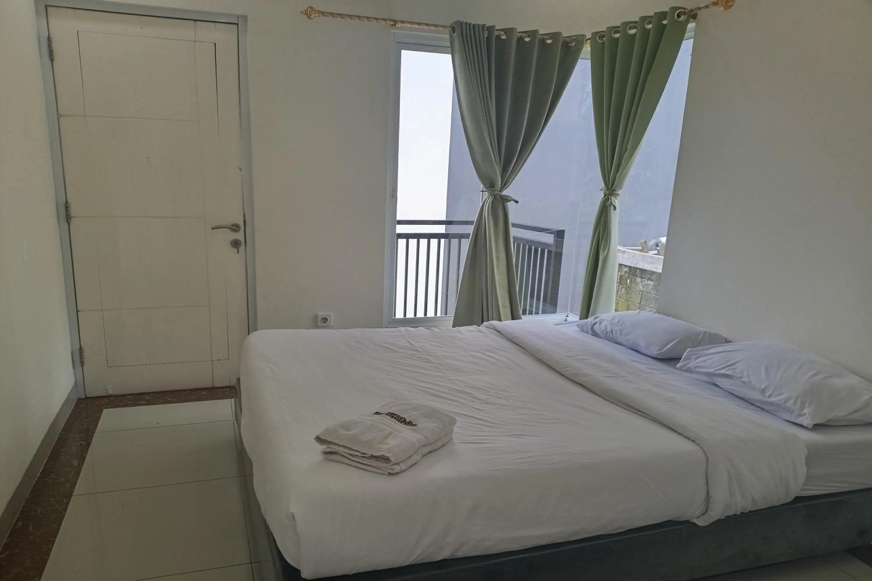 Bedroom, Bed in Mamifokobo Hotel & Glamping