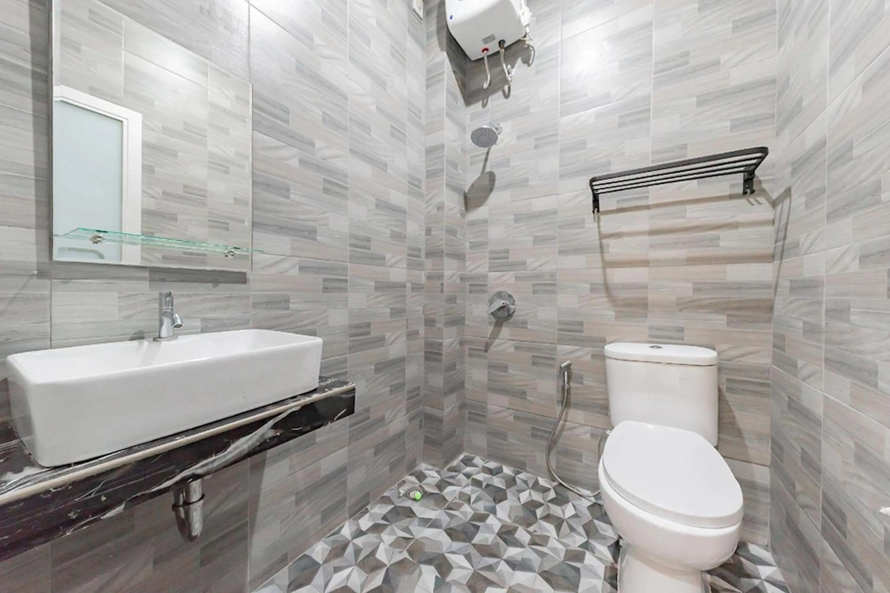 Bathroom in Mamifokobo Hotel & Glamping