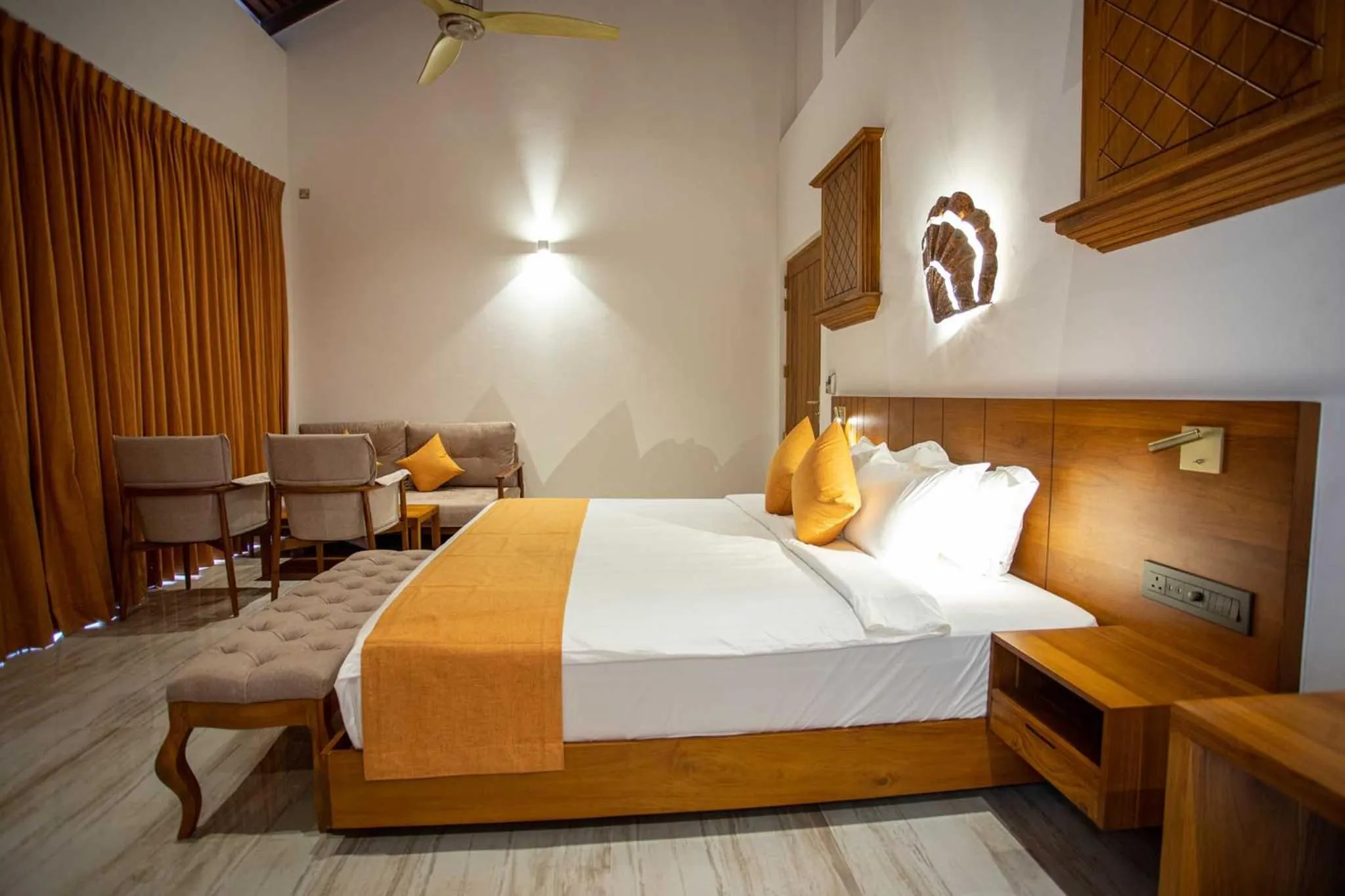 Bedroom, Bed in Beacon By The Bay Villas and Suites by the Clarks