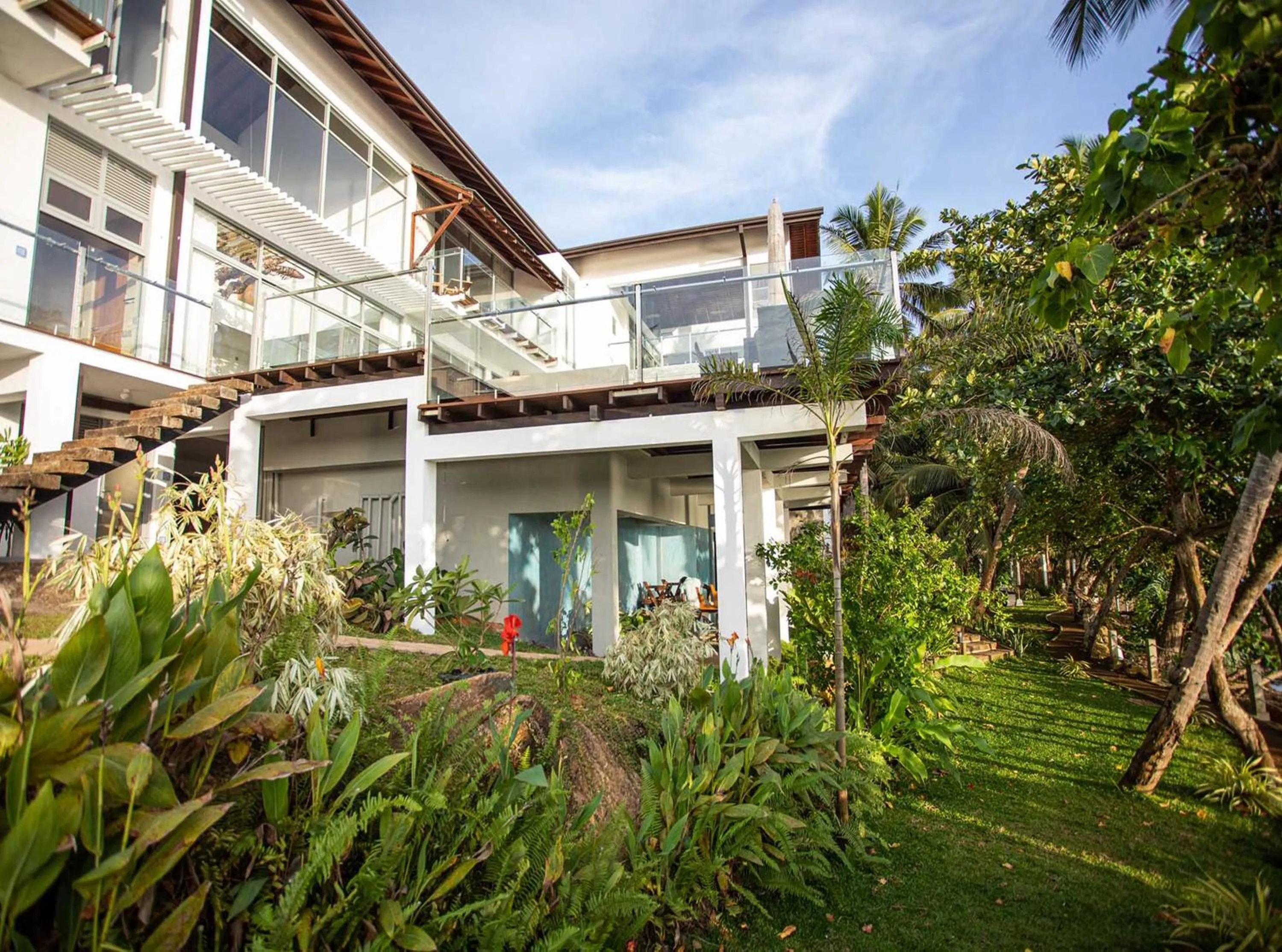 Property building in Beacon By The Bay Villas and Suites by the Clarks