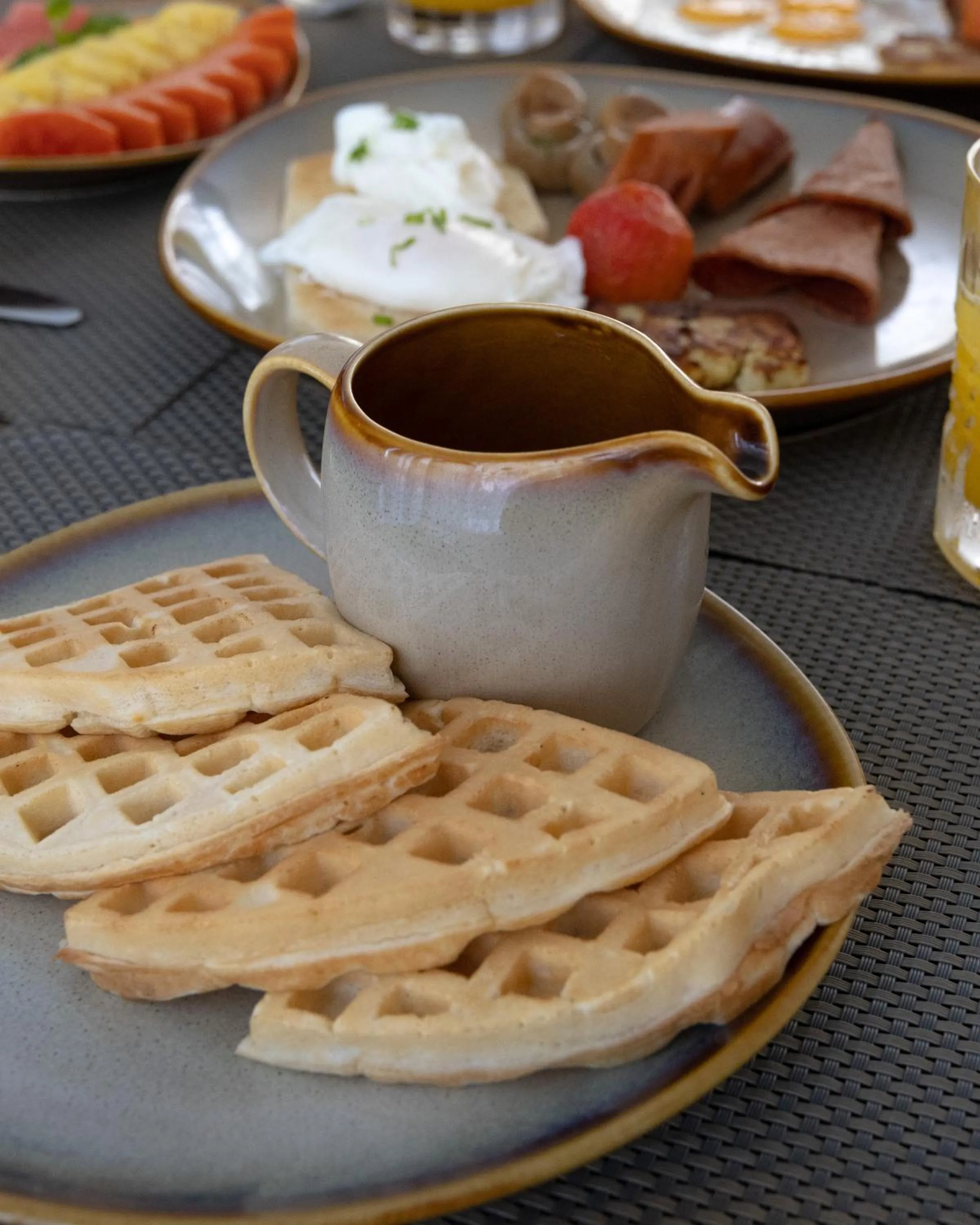 Breakfast in Beacon By The Bay Villas and Suites by the Clarks