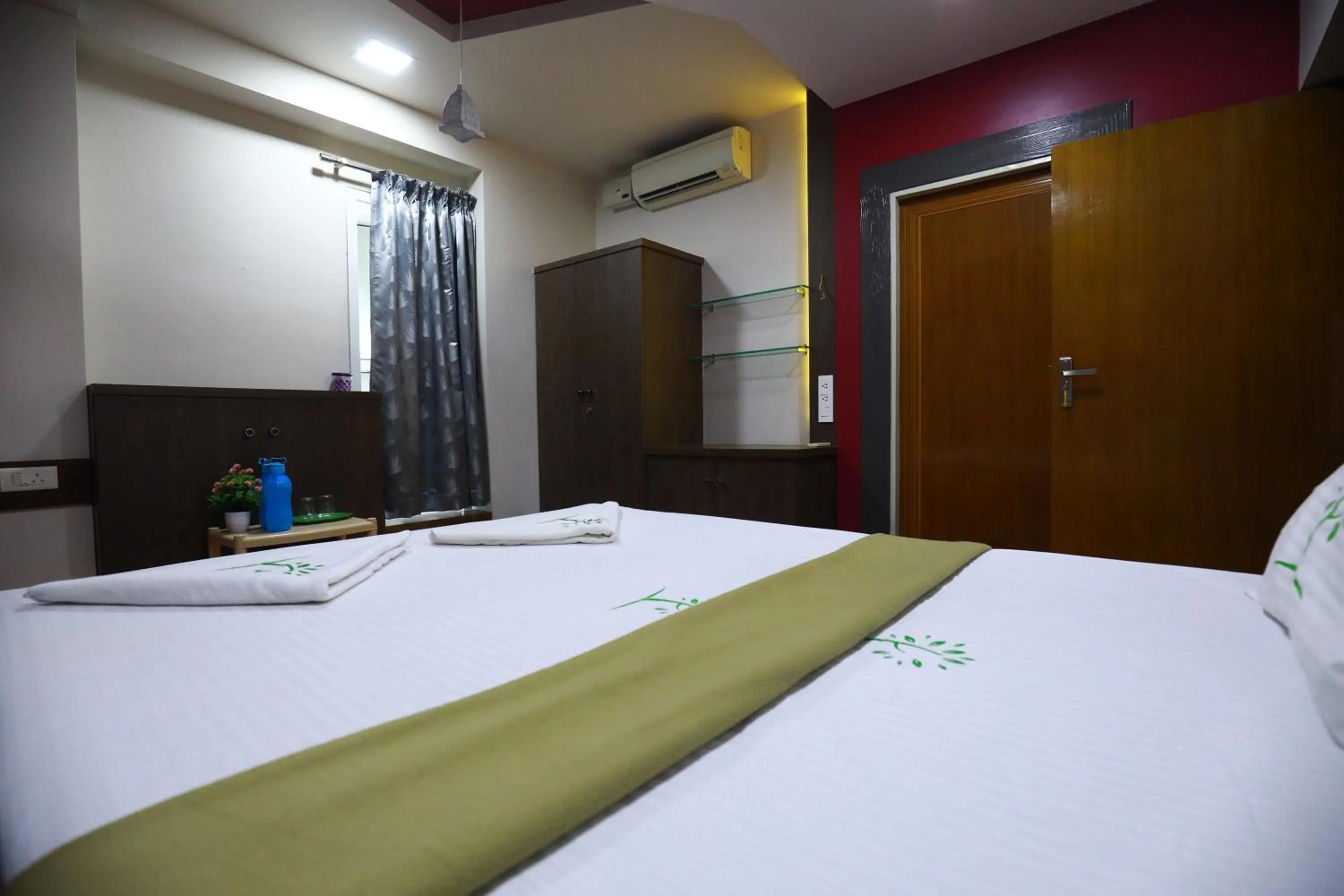 Bed in The Ideal Nest Kumbakonam