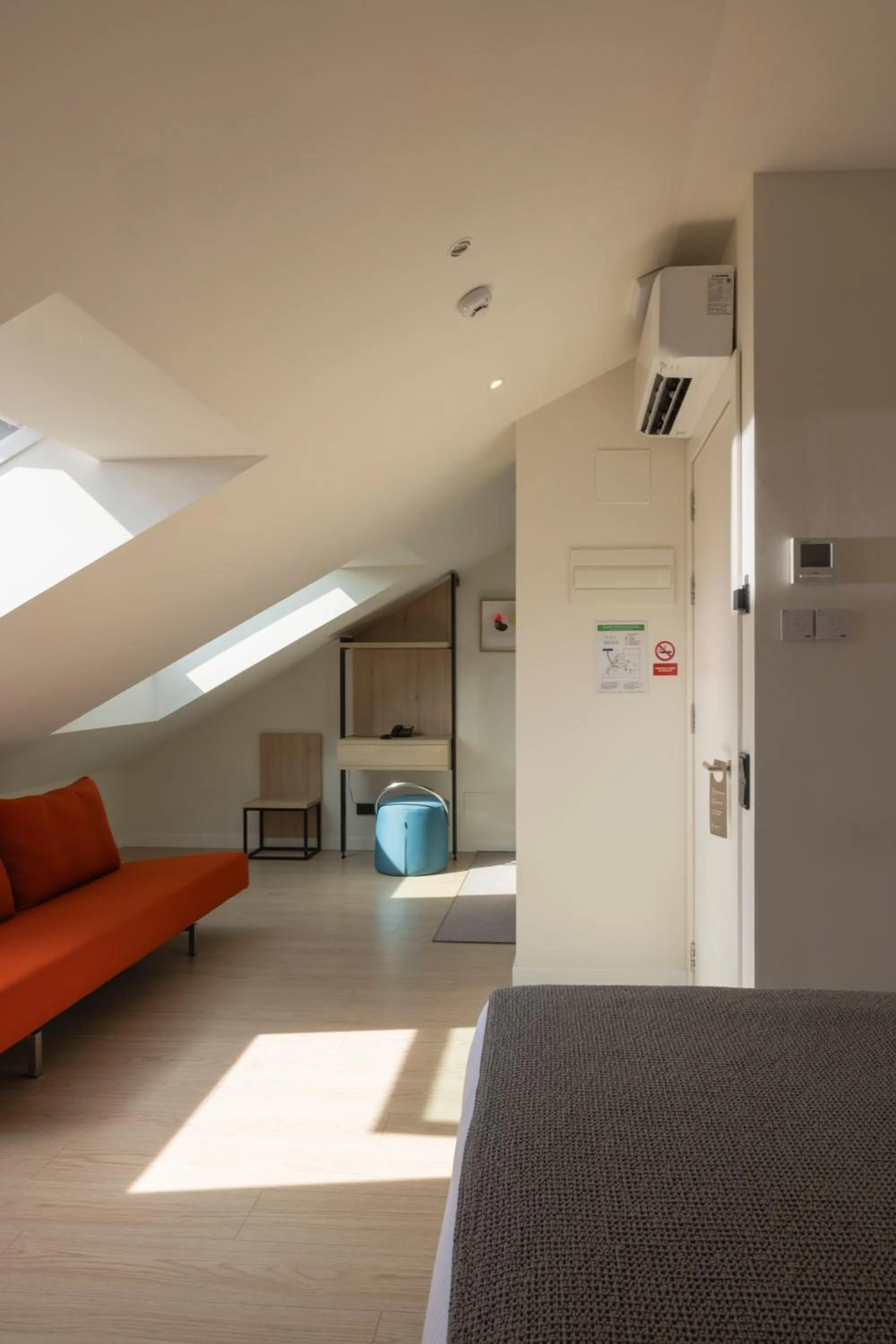 Photo of the whole room in Inn Boutique León