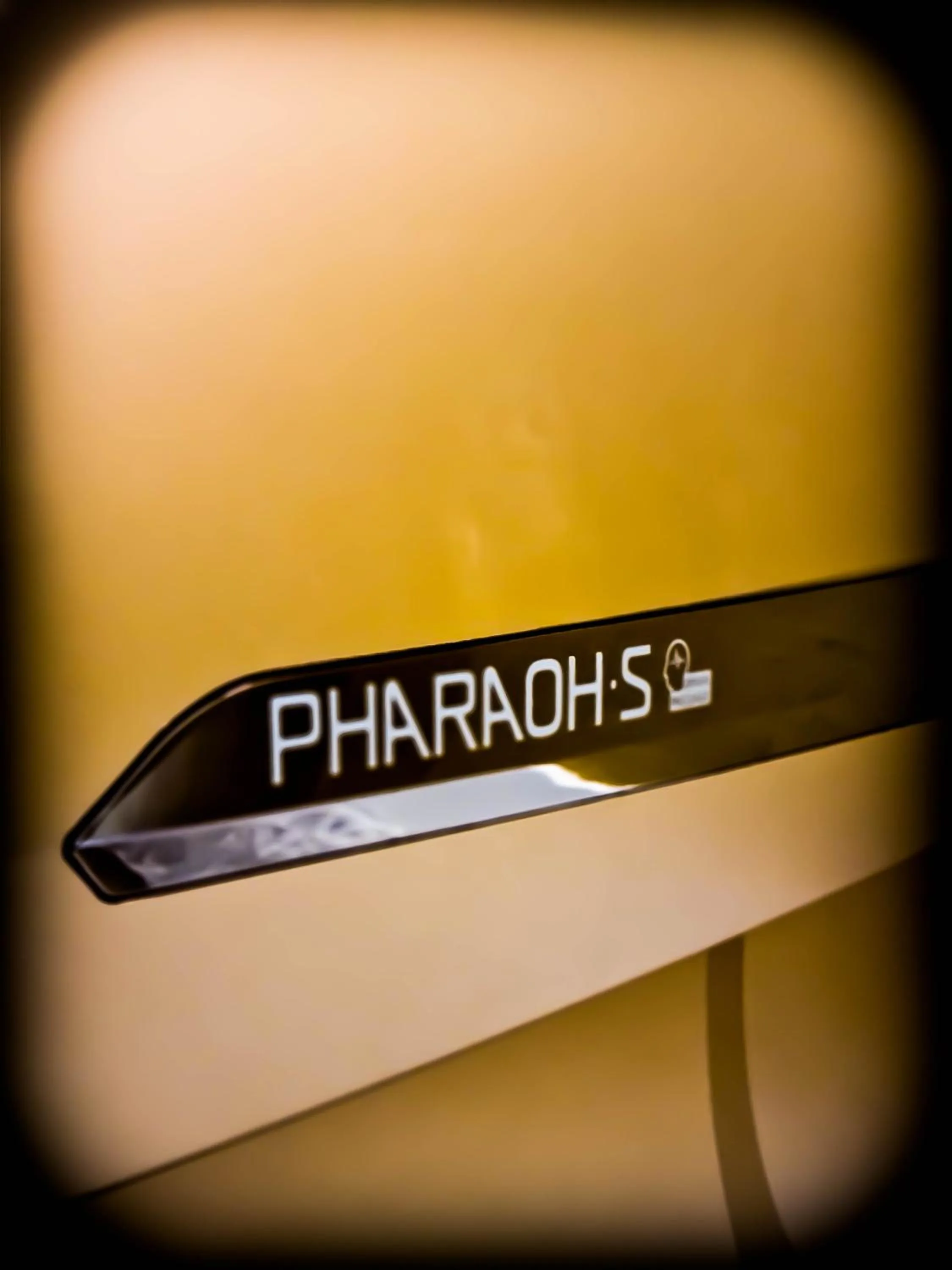 Communal lounge/ TV room in Inn Boutique León