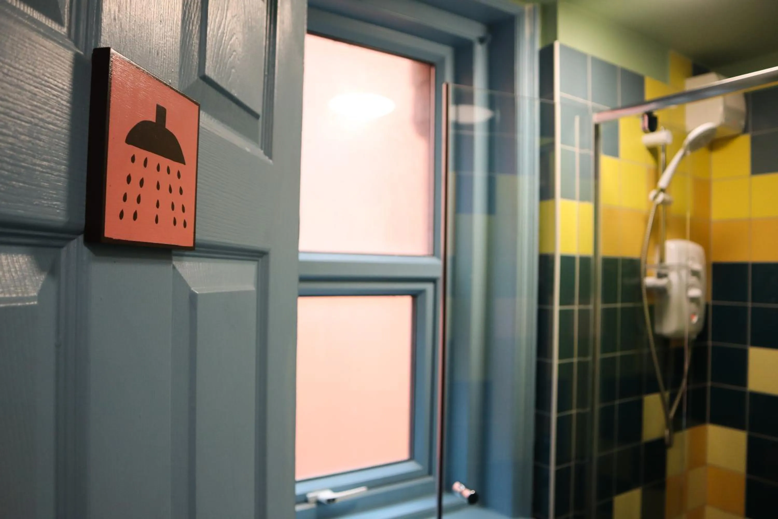 Shower in Art Hostel