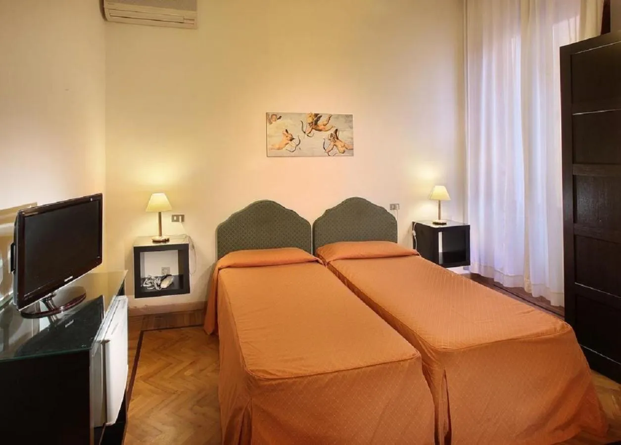 Bed in Hotel Internazionale