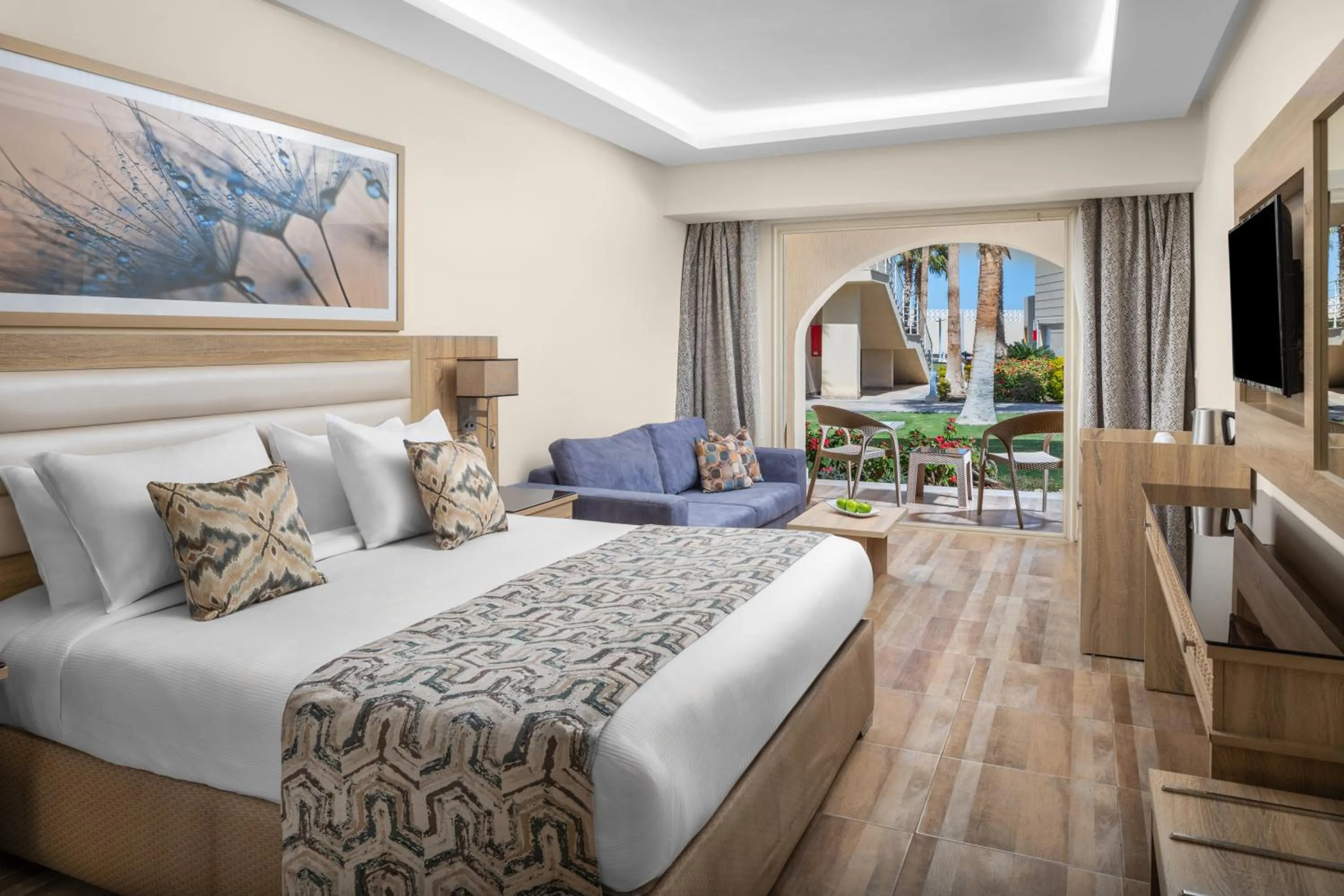 Bed in Beach Albatros The Club - Aqua Park