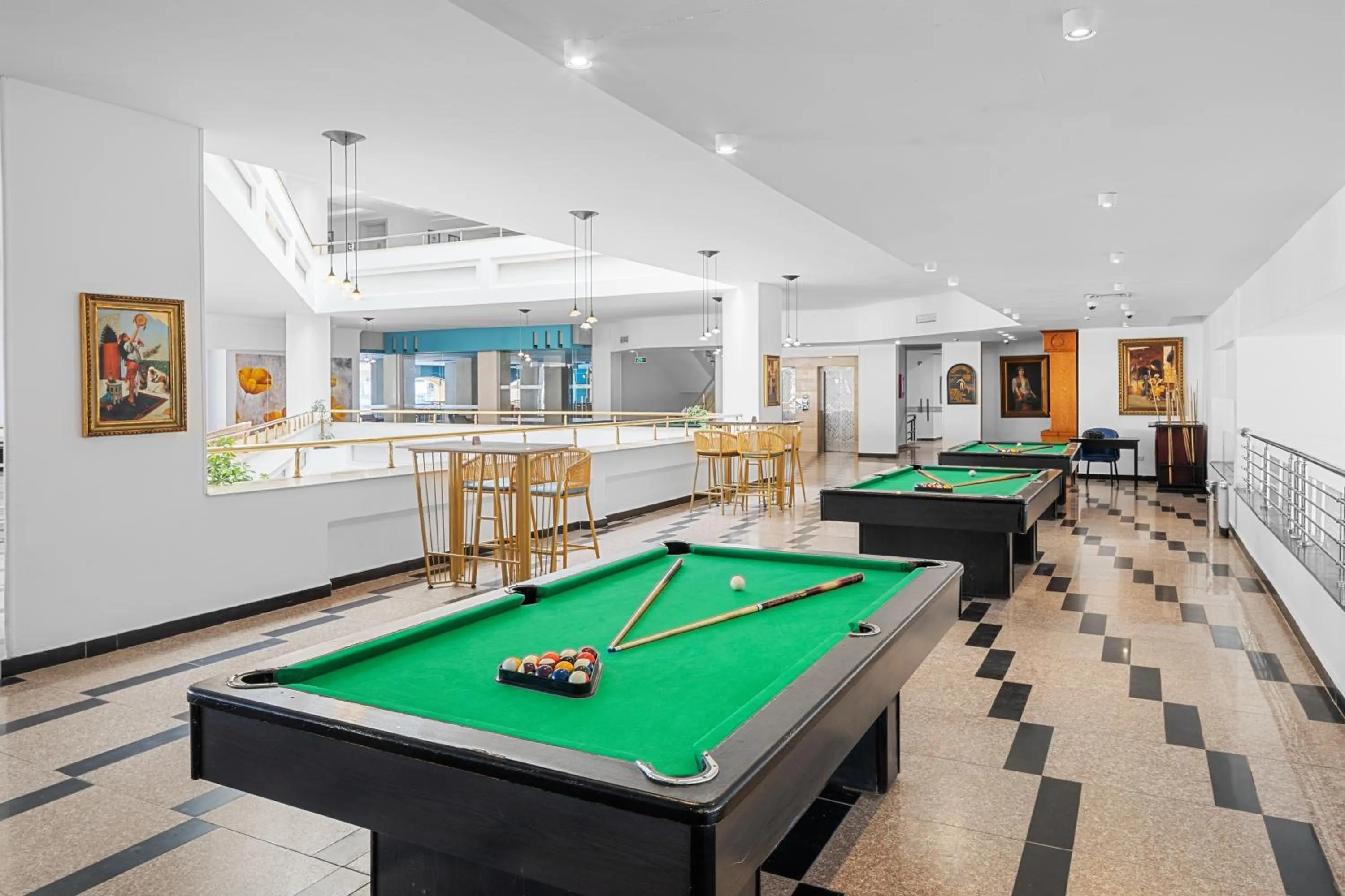 Billiard in Beach Albatros The Club - Aqua Park