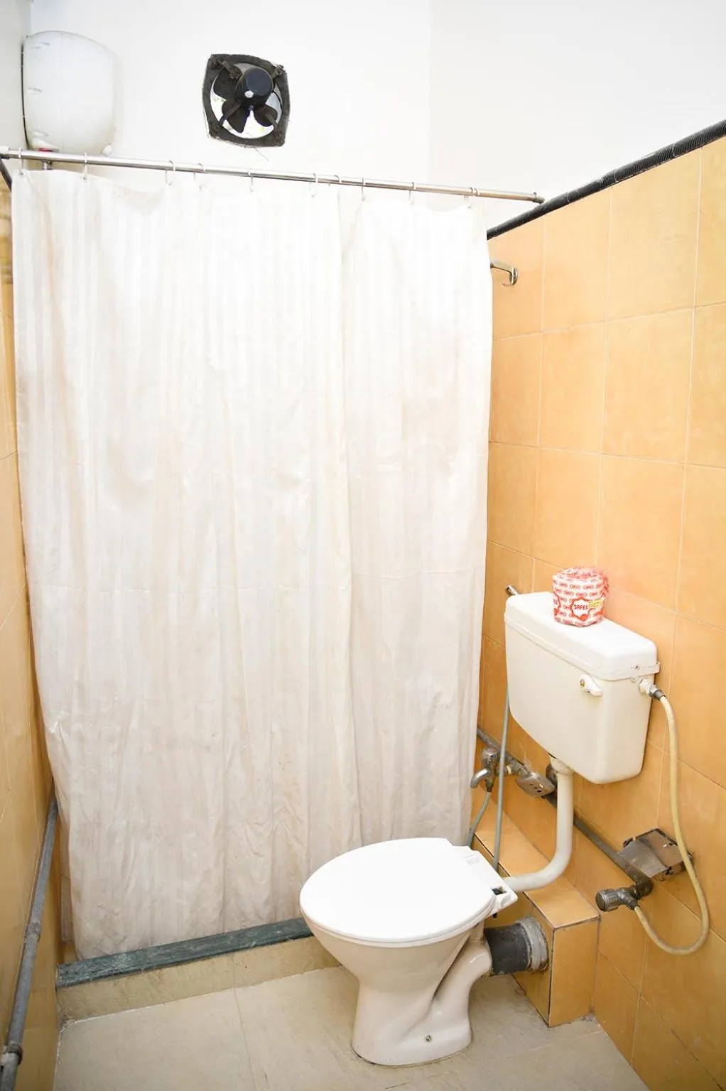 Toilet in Crossroads